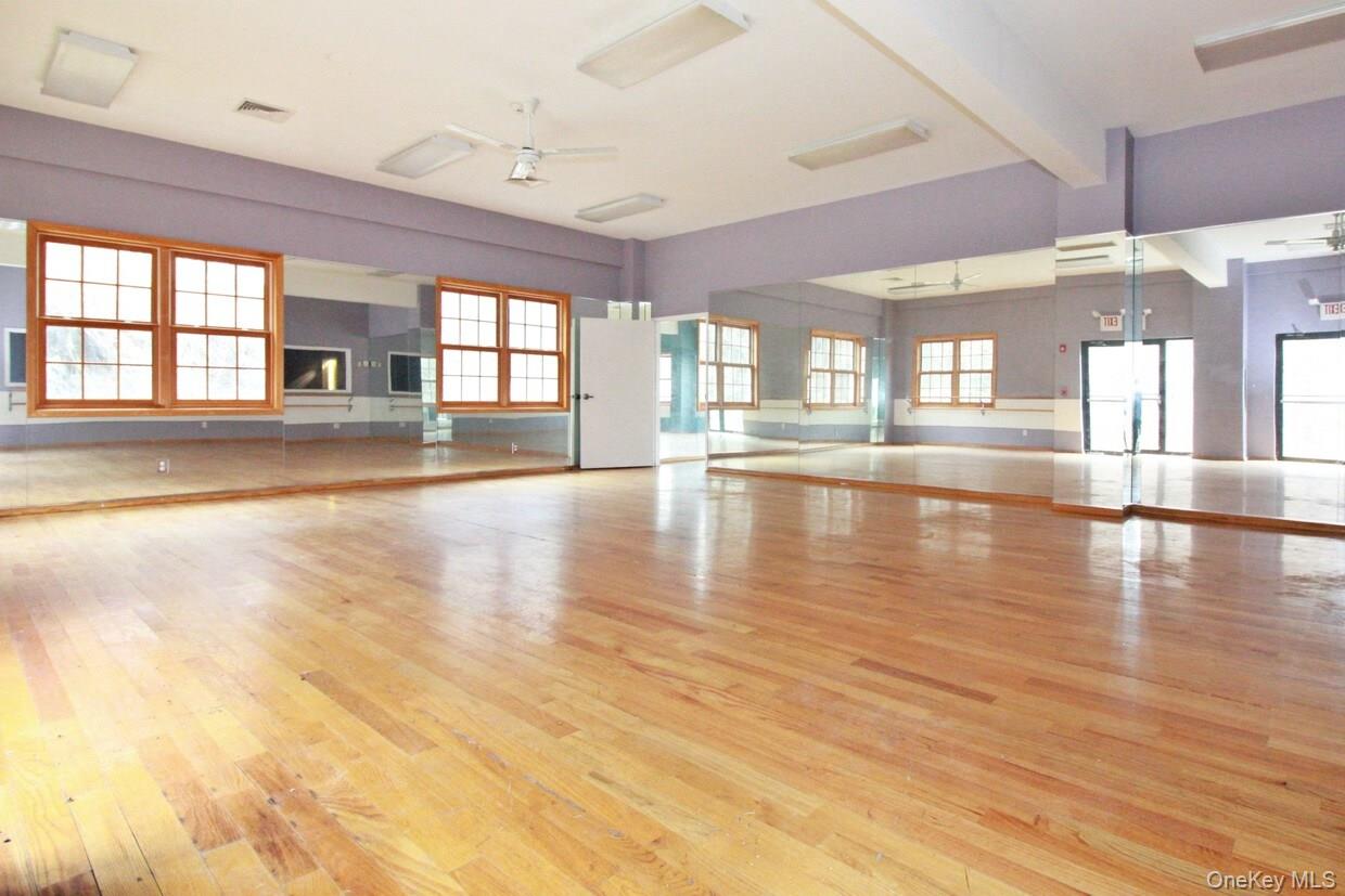 17 Peekskill Hollow Road # dance studio, Putnam Valley, NY 10579