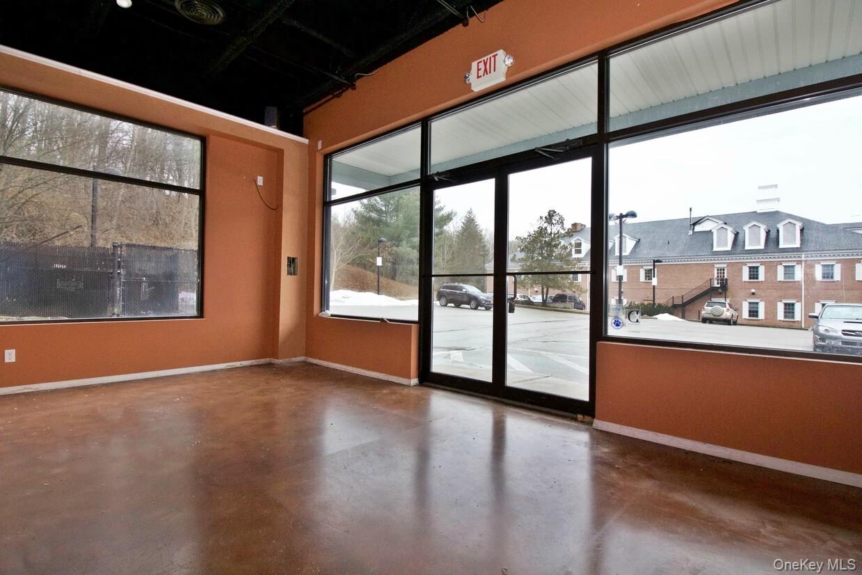 17 Peekskill Hollow Road # office, Putnam Valley, NY 10579