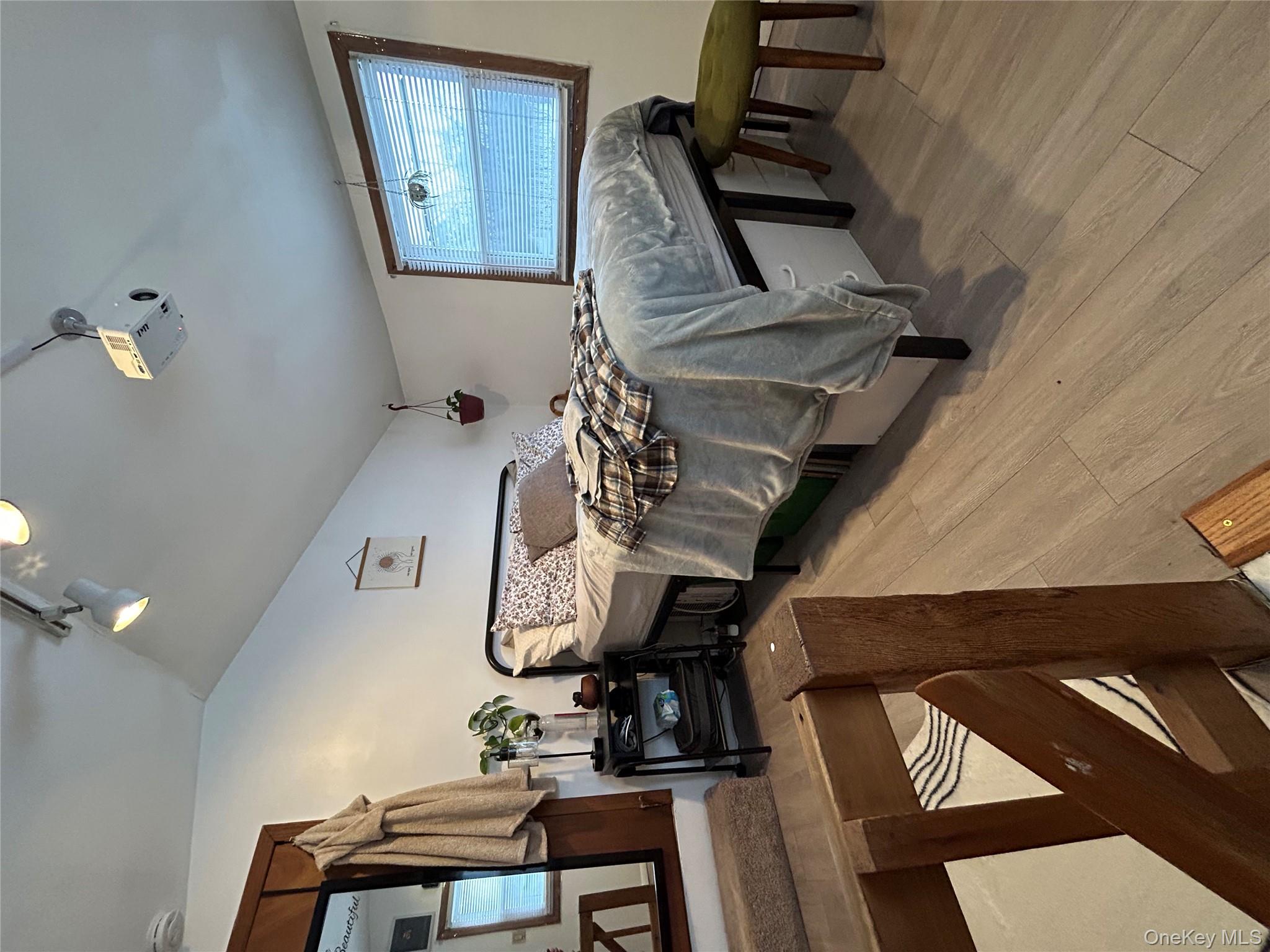 30 Stewart St., Bay Shore, NY 11706