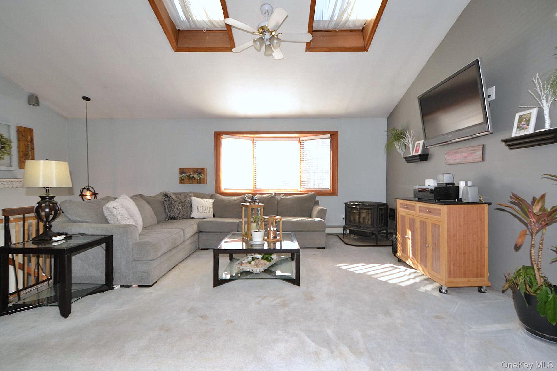 263 N Bicycle Path, Selden, NY 11784