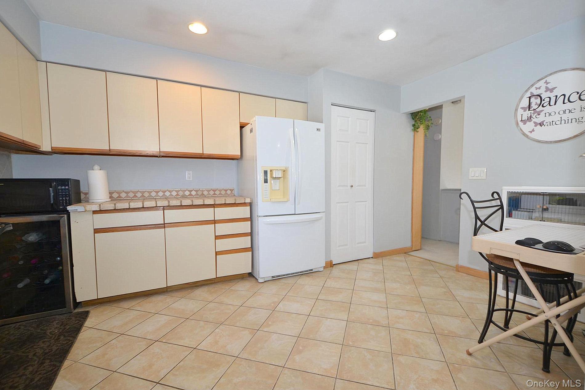 263 N Bicycle Path, Selden, NY 11784