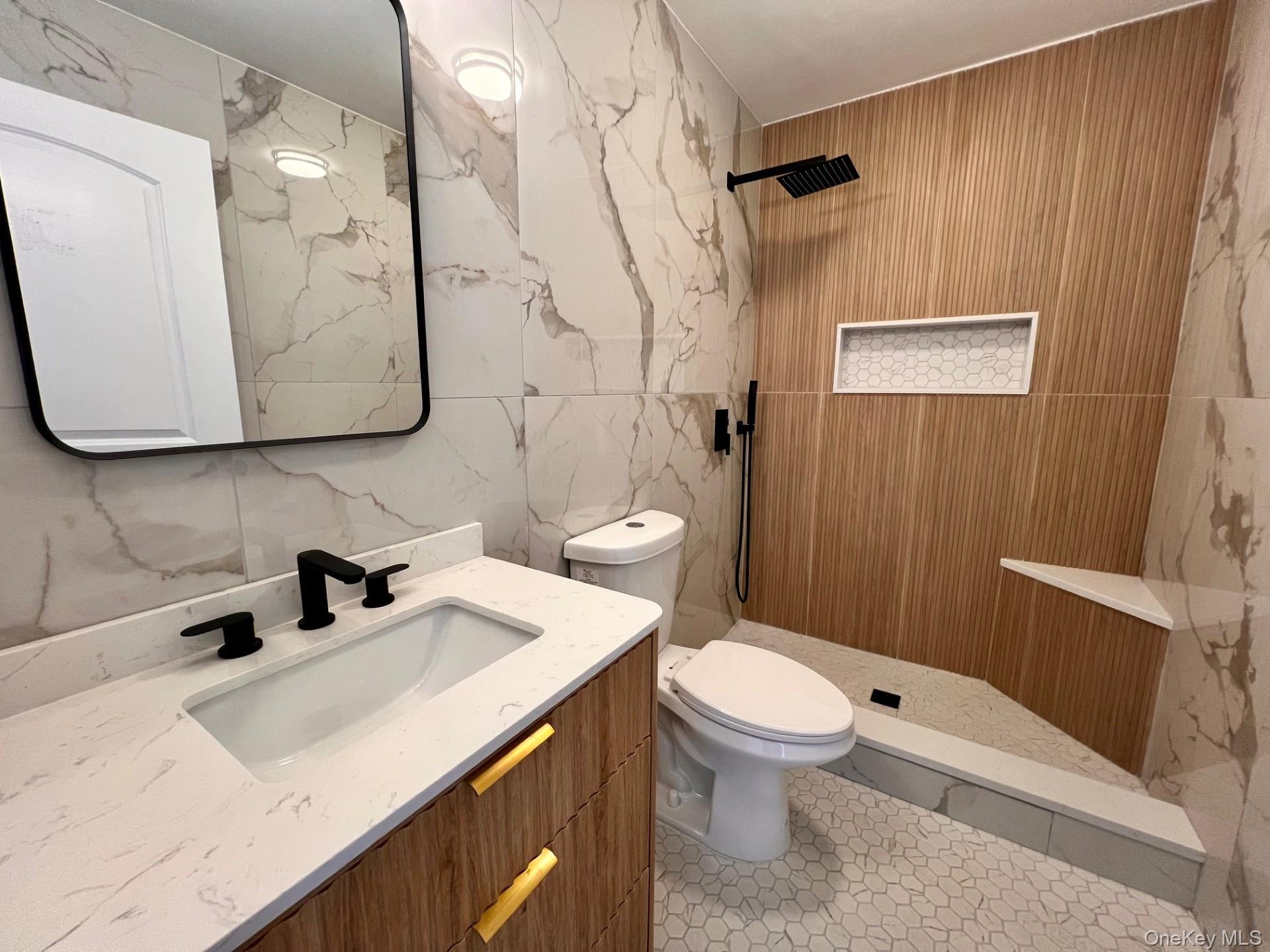 278 Berwick Court # B, Ridge, NY 11961