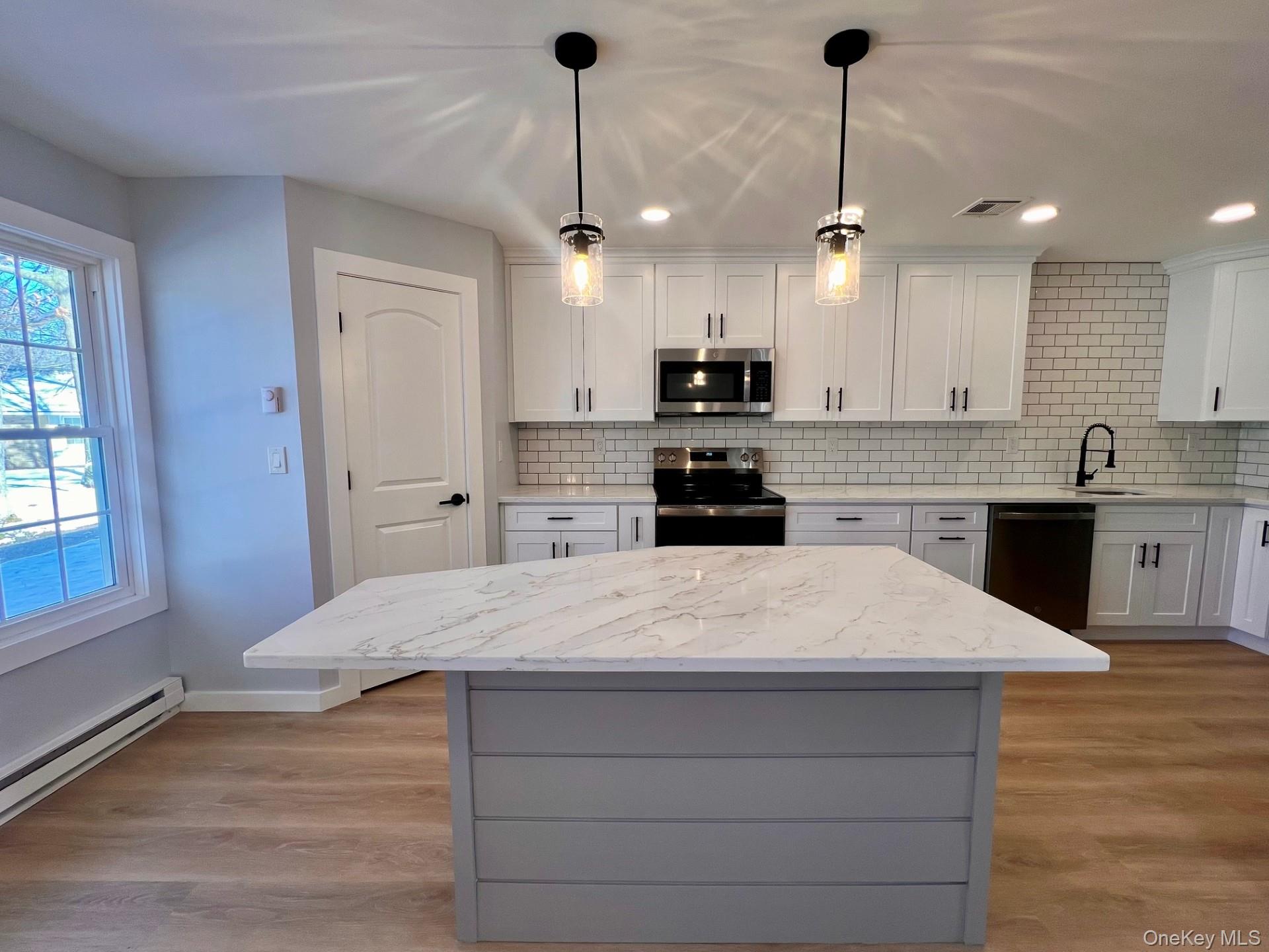 278B Berwick Court # 278B, Ridge, NY 11961