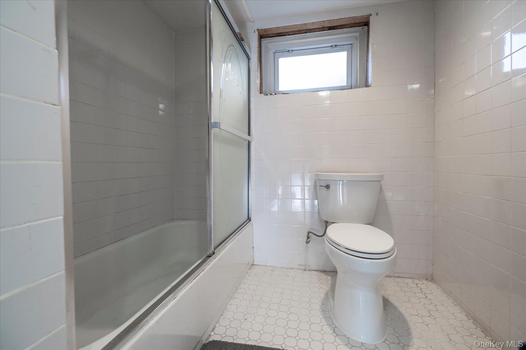 8424 252nd Street, Bellerose, NY 11426