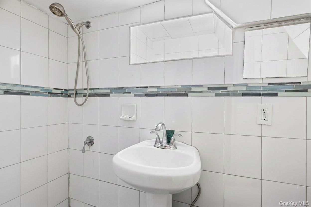 107-62 93rd Street, Ozone Park, NY 11417