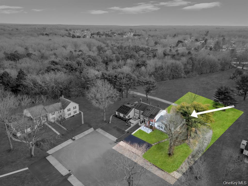 65 Federal Lane, Coram, NY 11727