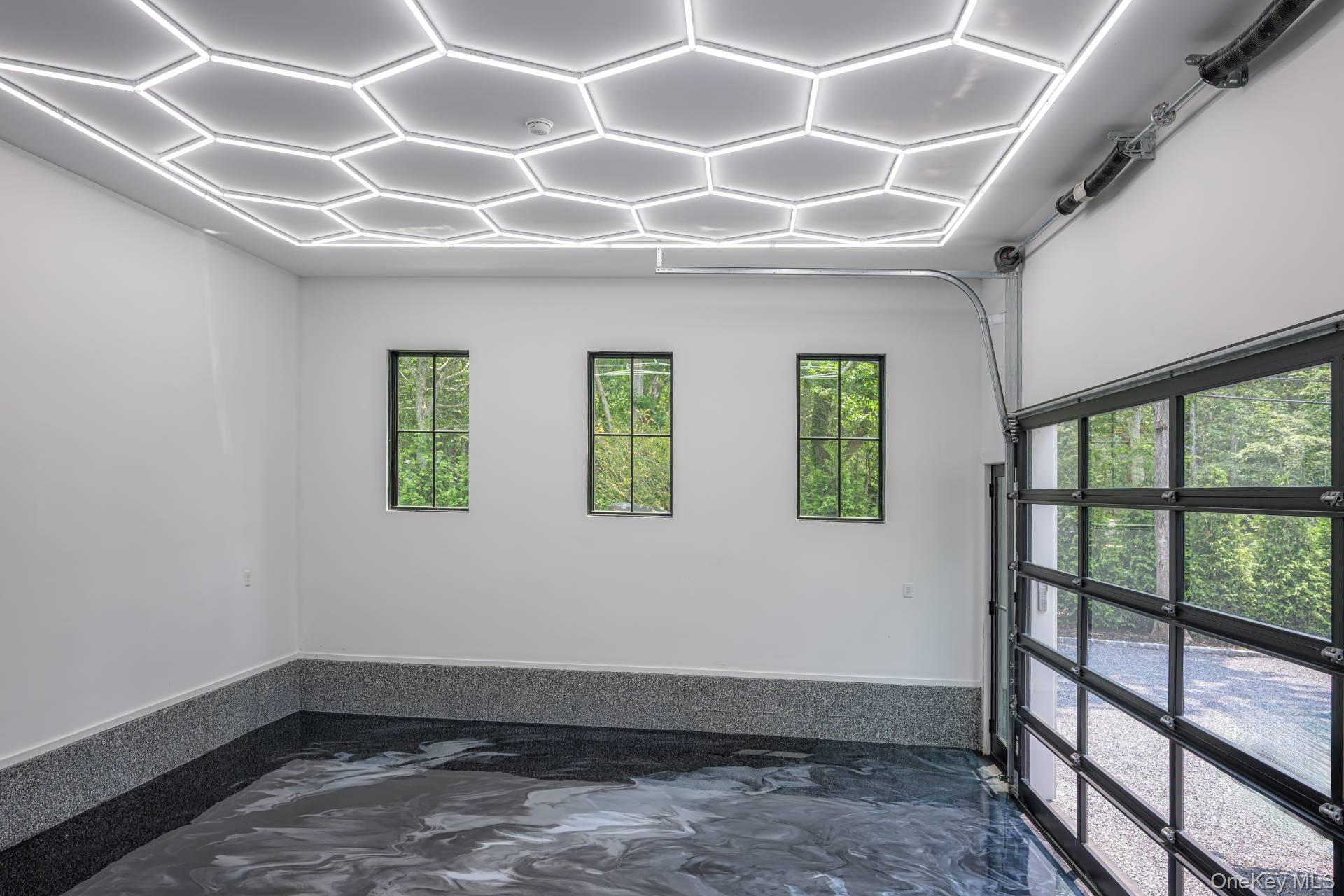 779 Noyack Road, Southampton, NY 11968