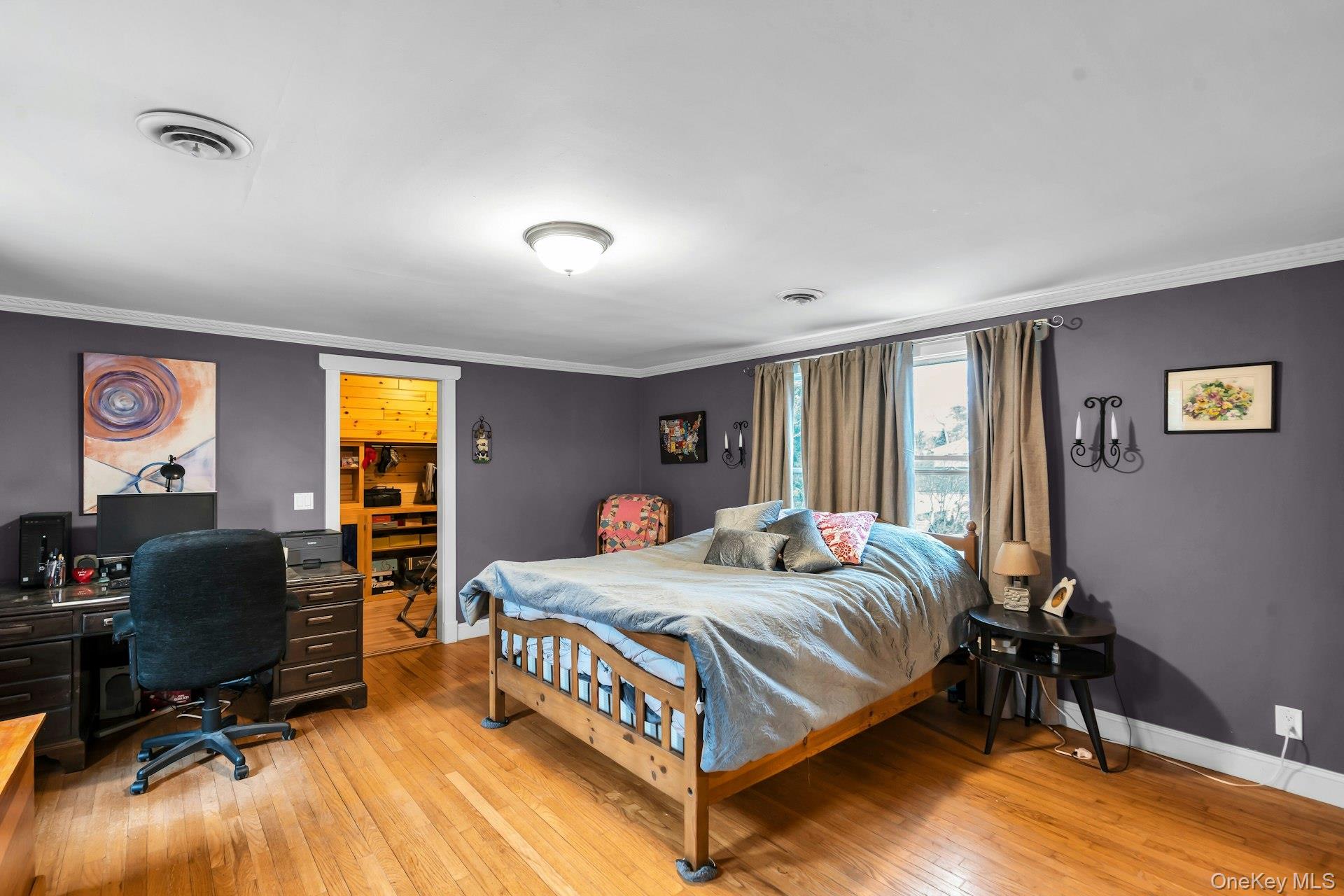 8 Ocean Avenue, Hampton Bays, NY 11946