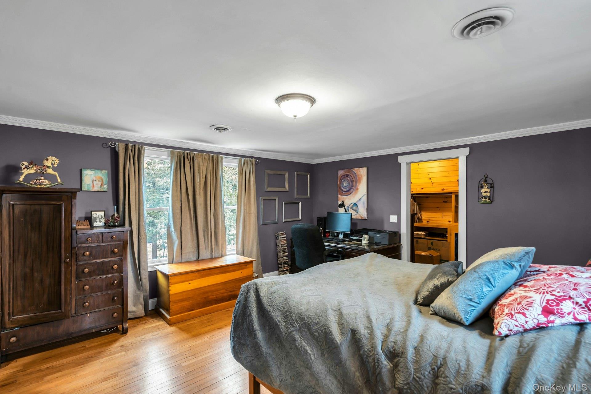 8 Ocean Avenue, Hampton Bays, NY 11946