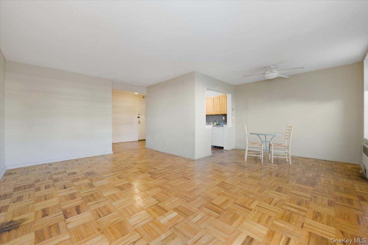 560 W Broadway # 1-H, Long Beach, NY 11561