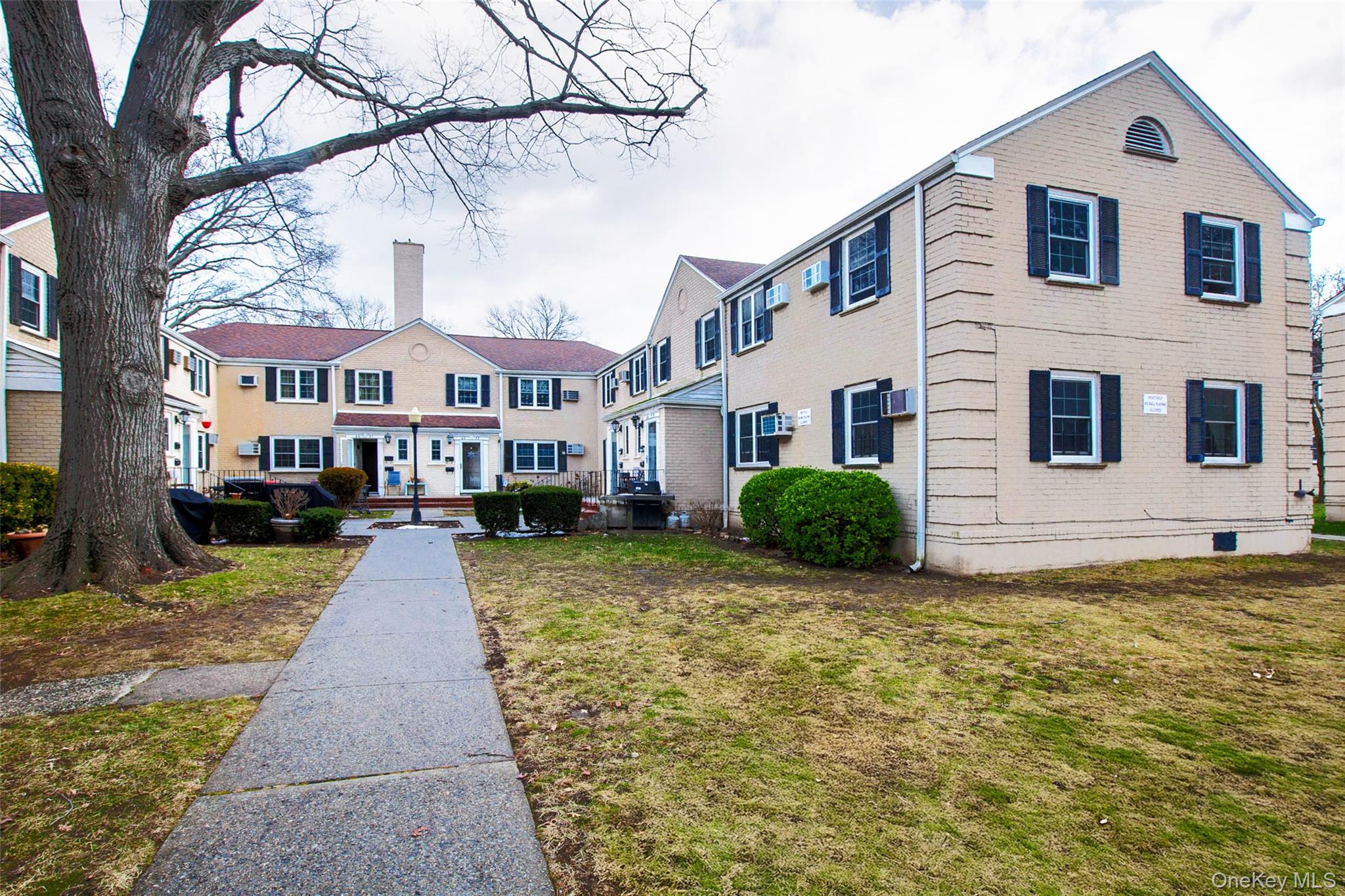 64-55 Springfield Boulevard # 6455, Oakland Gardens, NY 11364