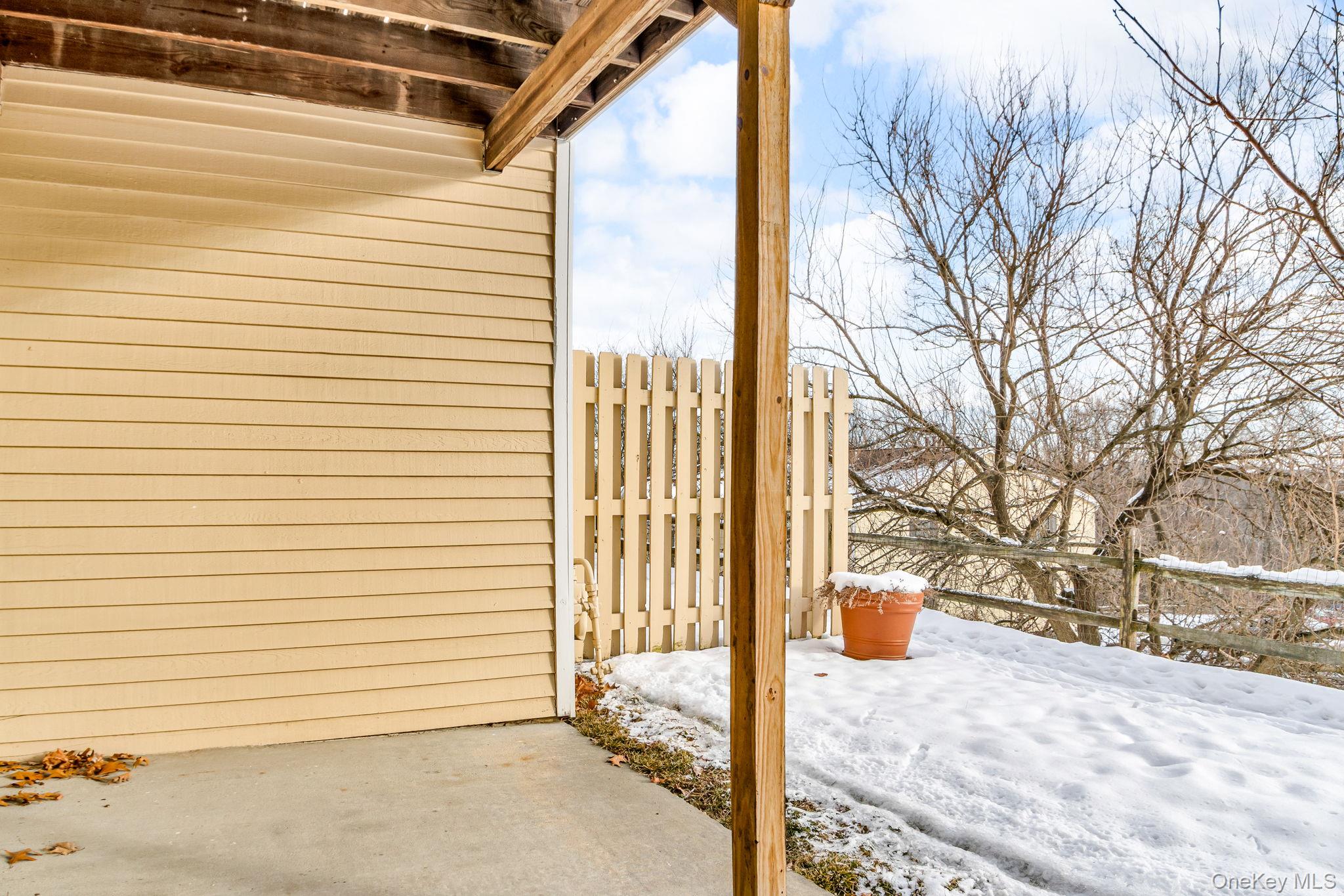 8 Cumberland Court, Peekskill, NY 10566