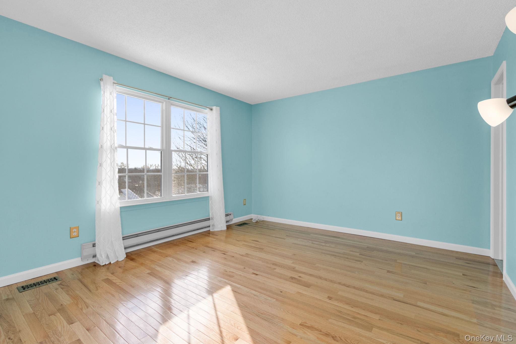 8 Cumberland Court, Peekskill, NY 10566