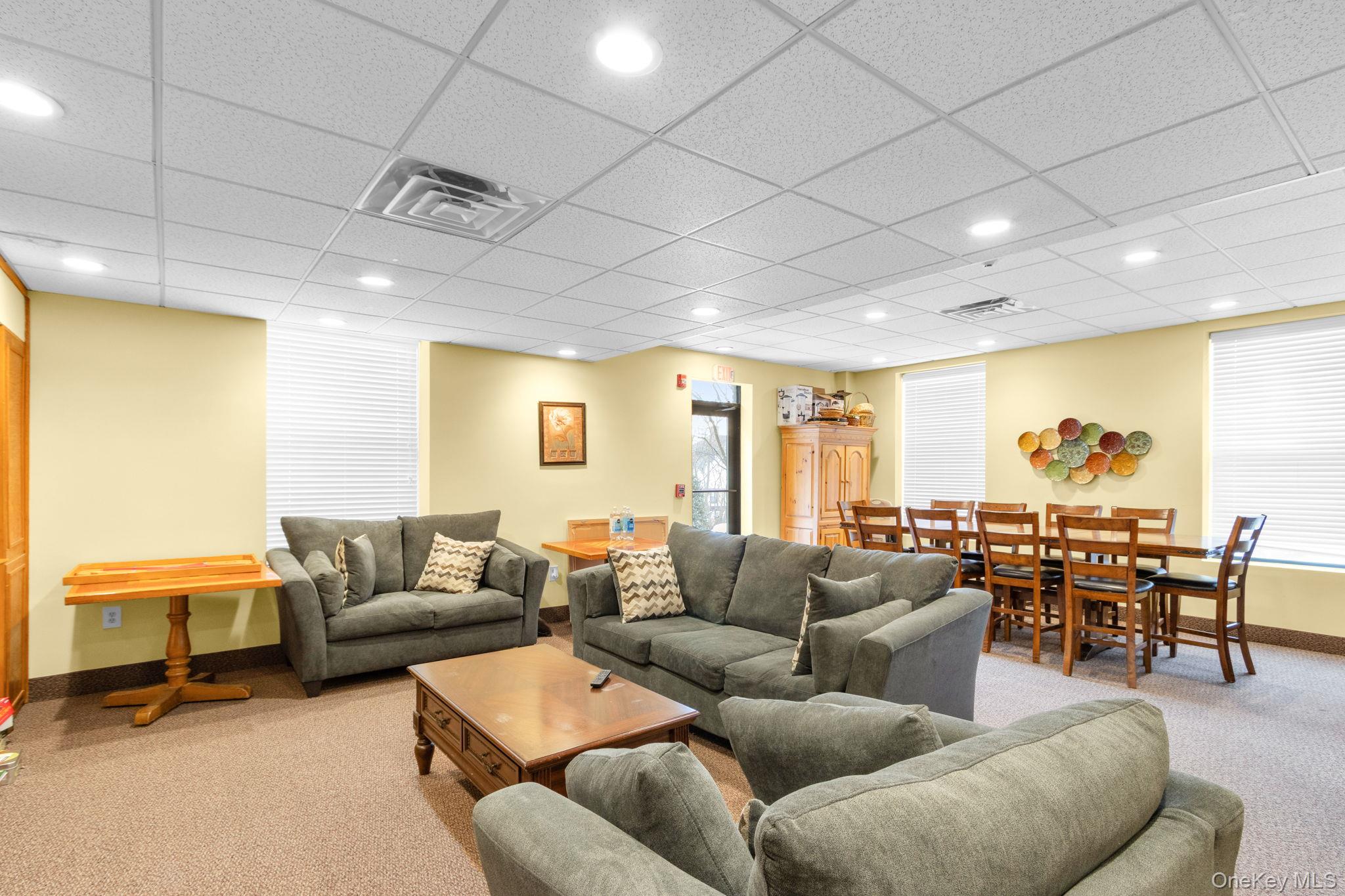 8 Cumberland Court, Peekskill, NY 10566