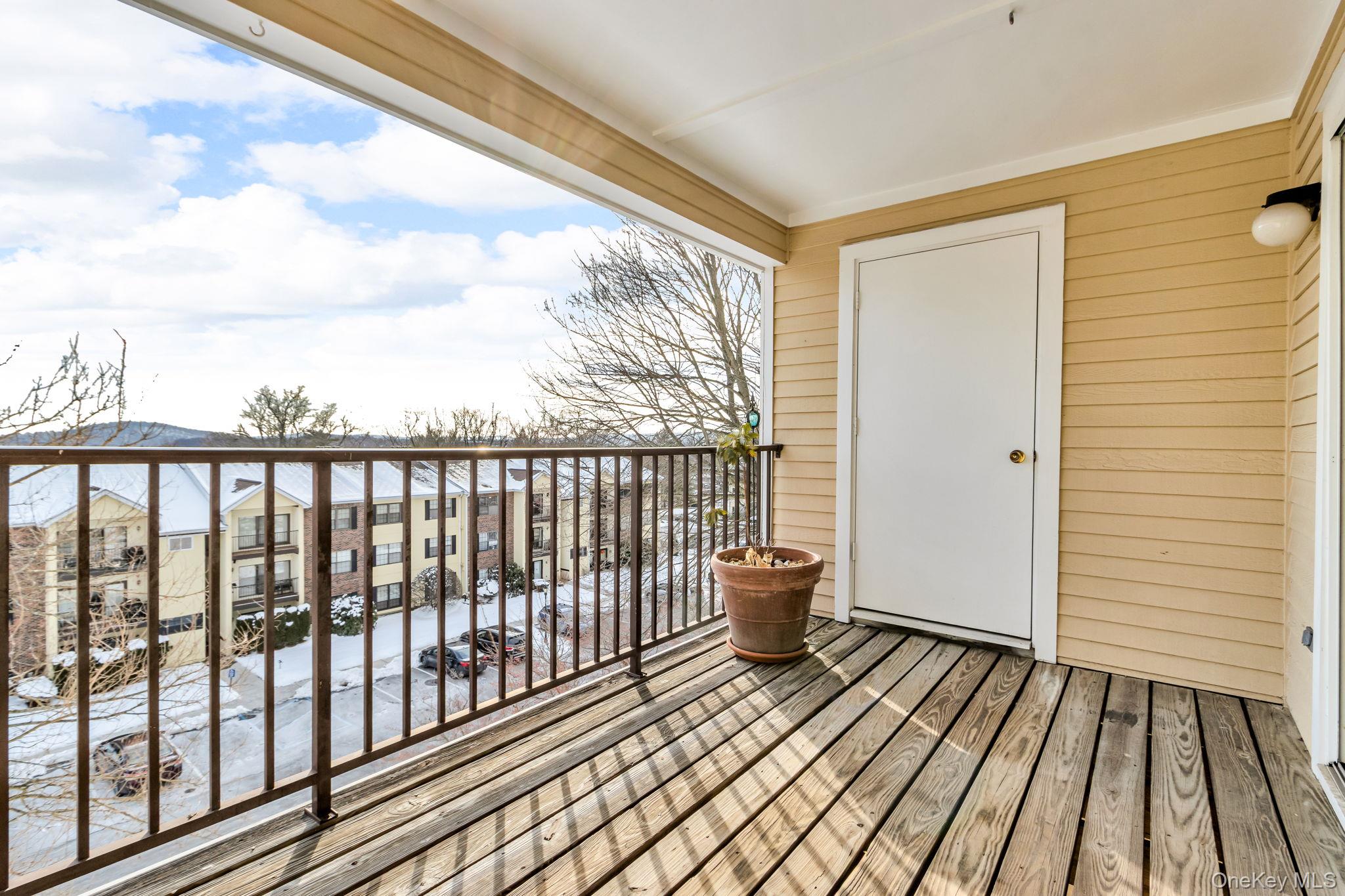 8 Cumberland Court, Peekskill, NY 10566