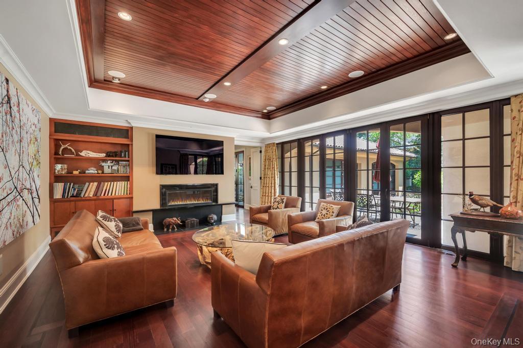 48 Nassau Drive, Great Neck, NY 11021