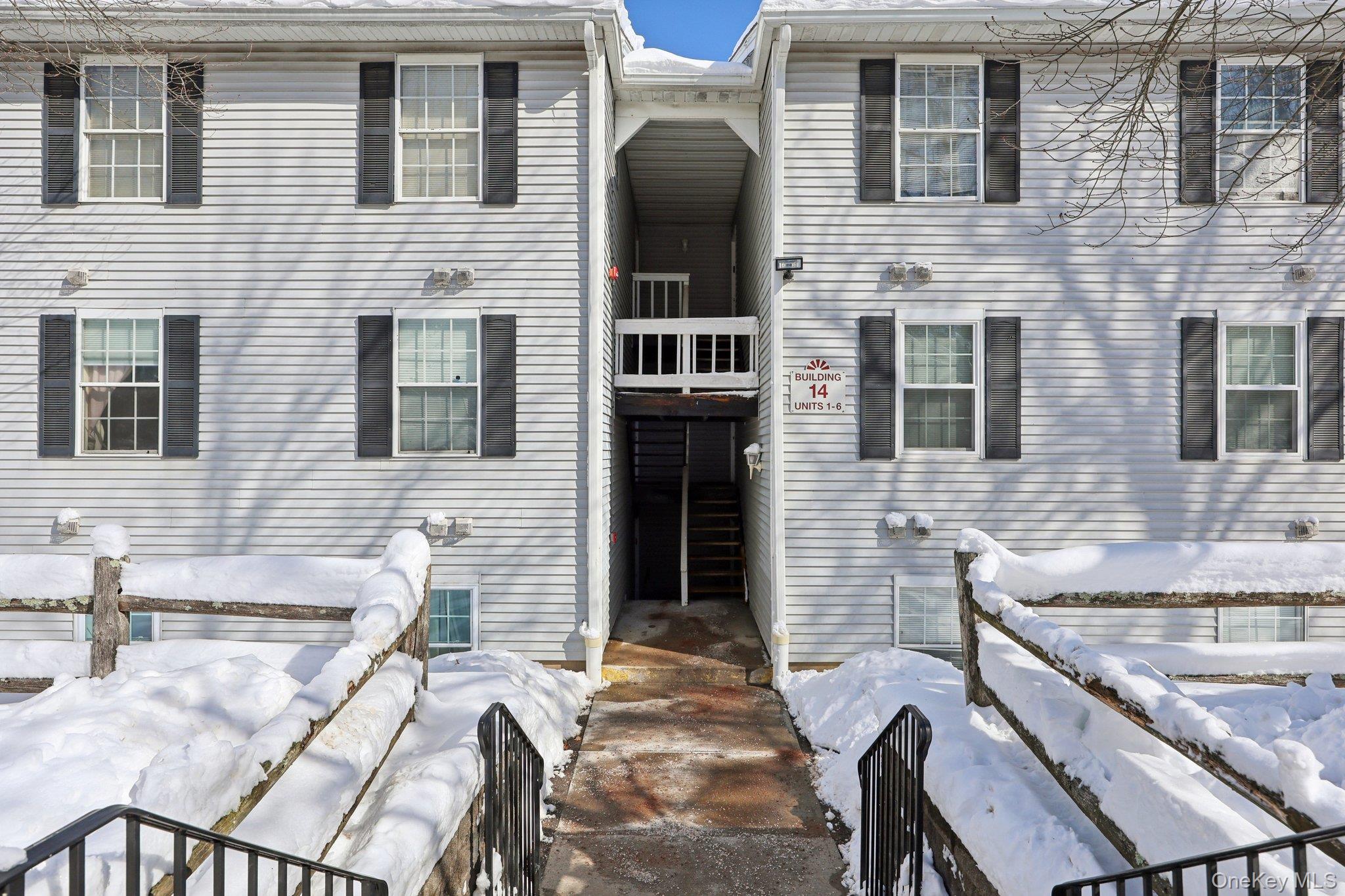 14 Lexington Hill # 3, Harriman, NY 10926