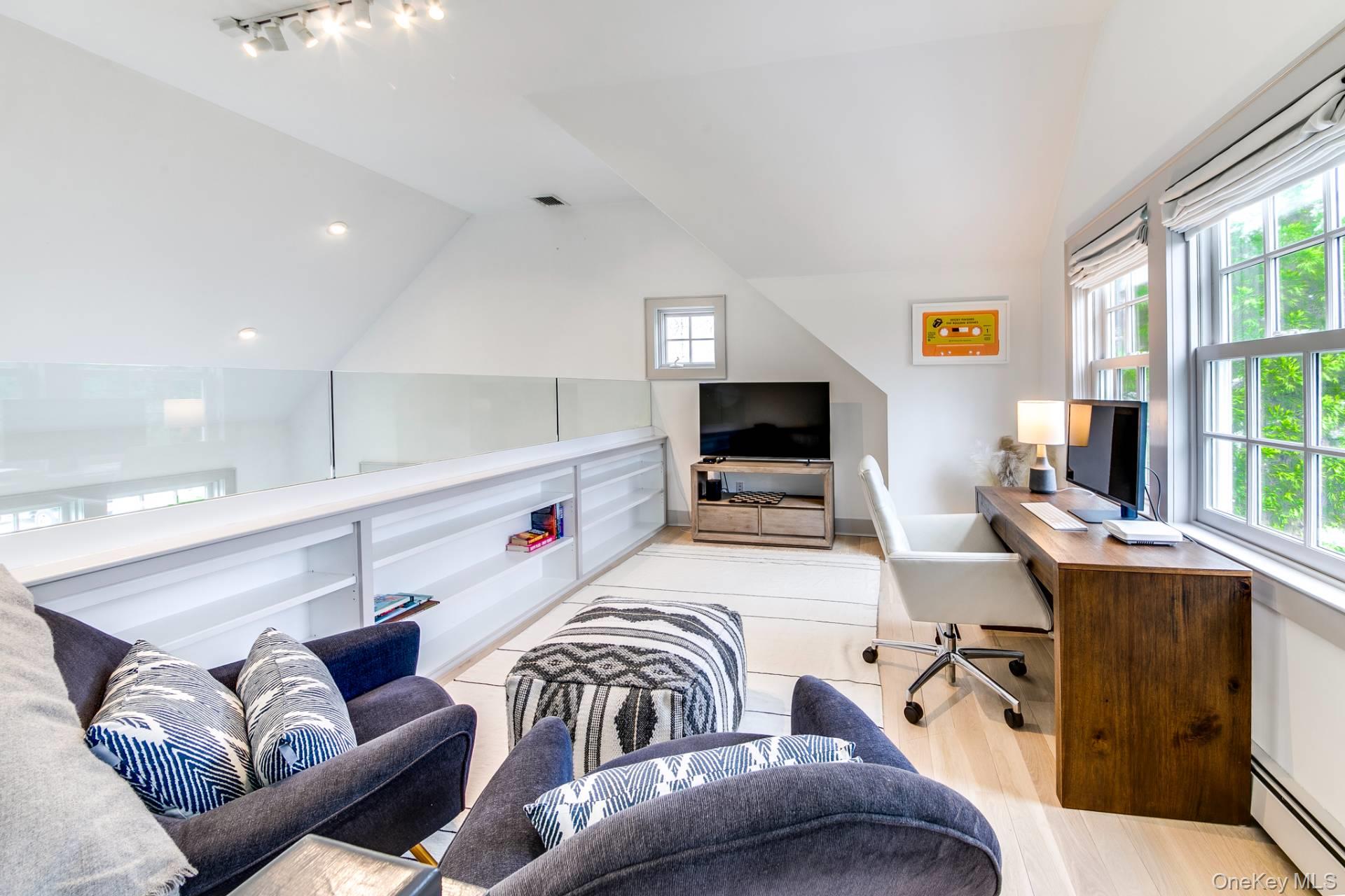 24 Brandywine Drive, Sag Harbor, NY 11963