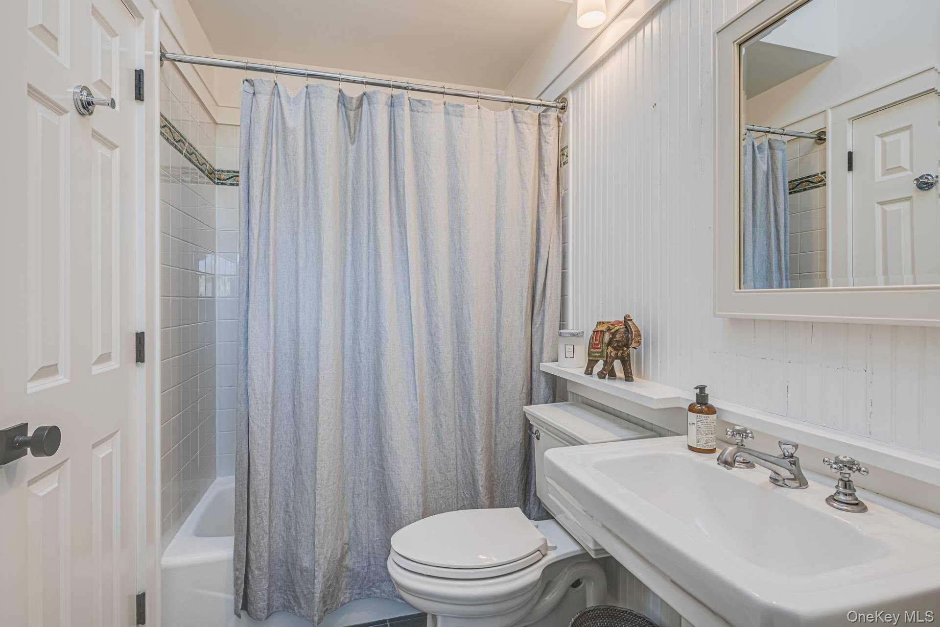 24 Brandywine Drive, Sag Harbor, NY 11963