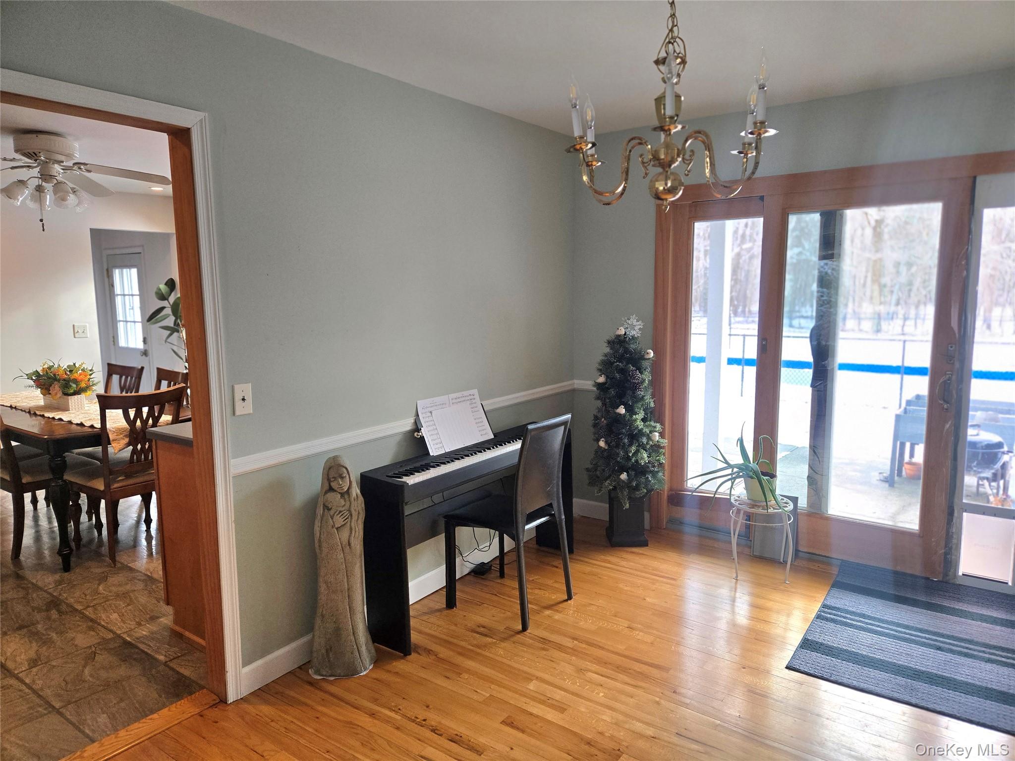 22 Rustic Road, Yaphank, NY 11980