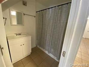 52 S Bridge Street # 2nd Floor, Poughkeepsie, NY 12601