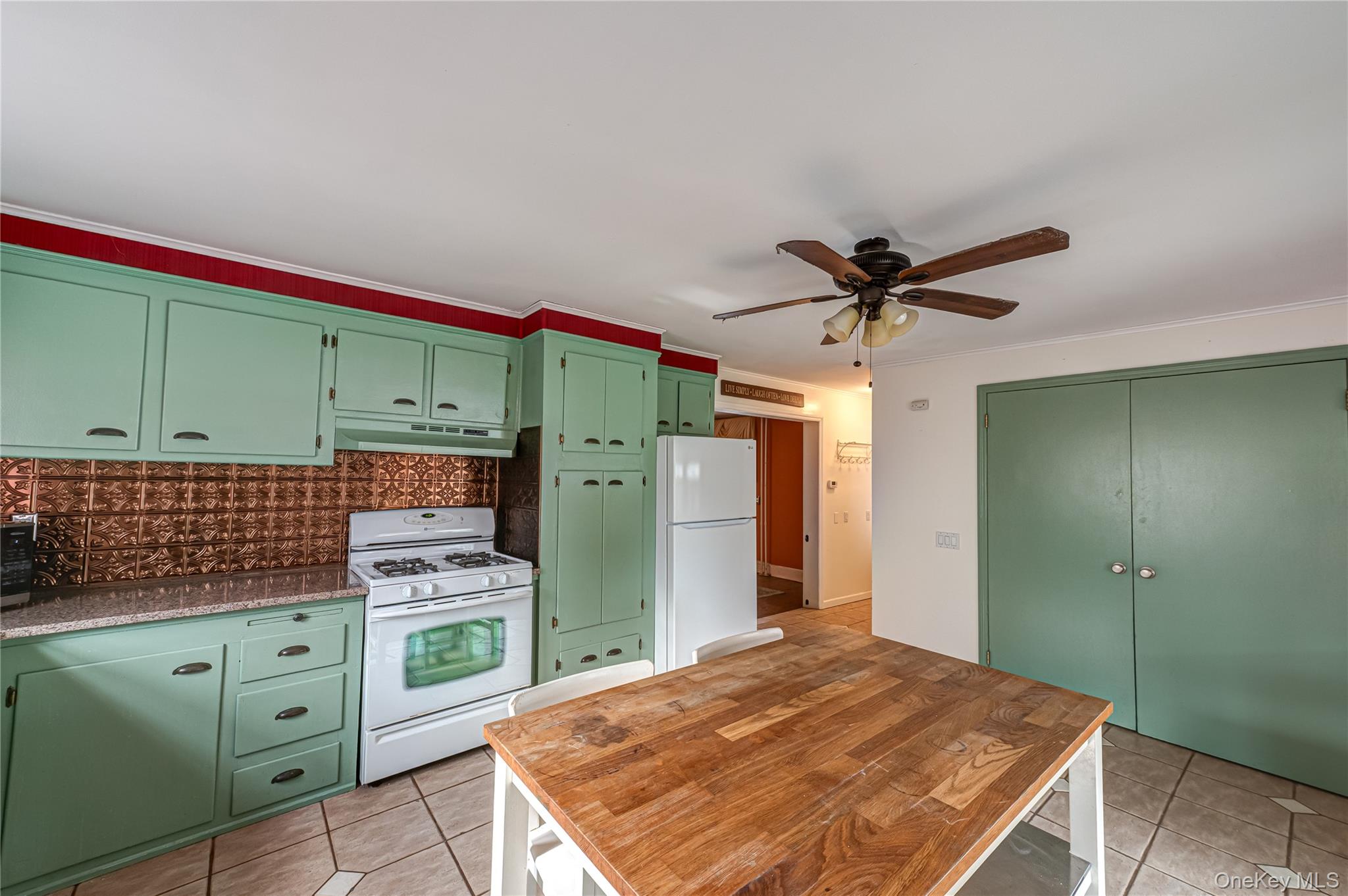 1451 Locust Avenue, Bohemia, NY 11716