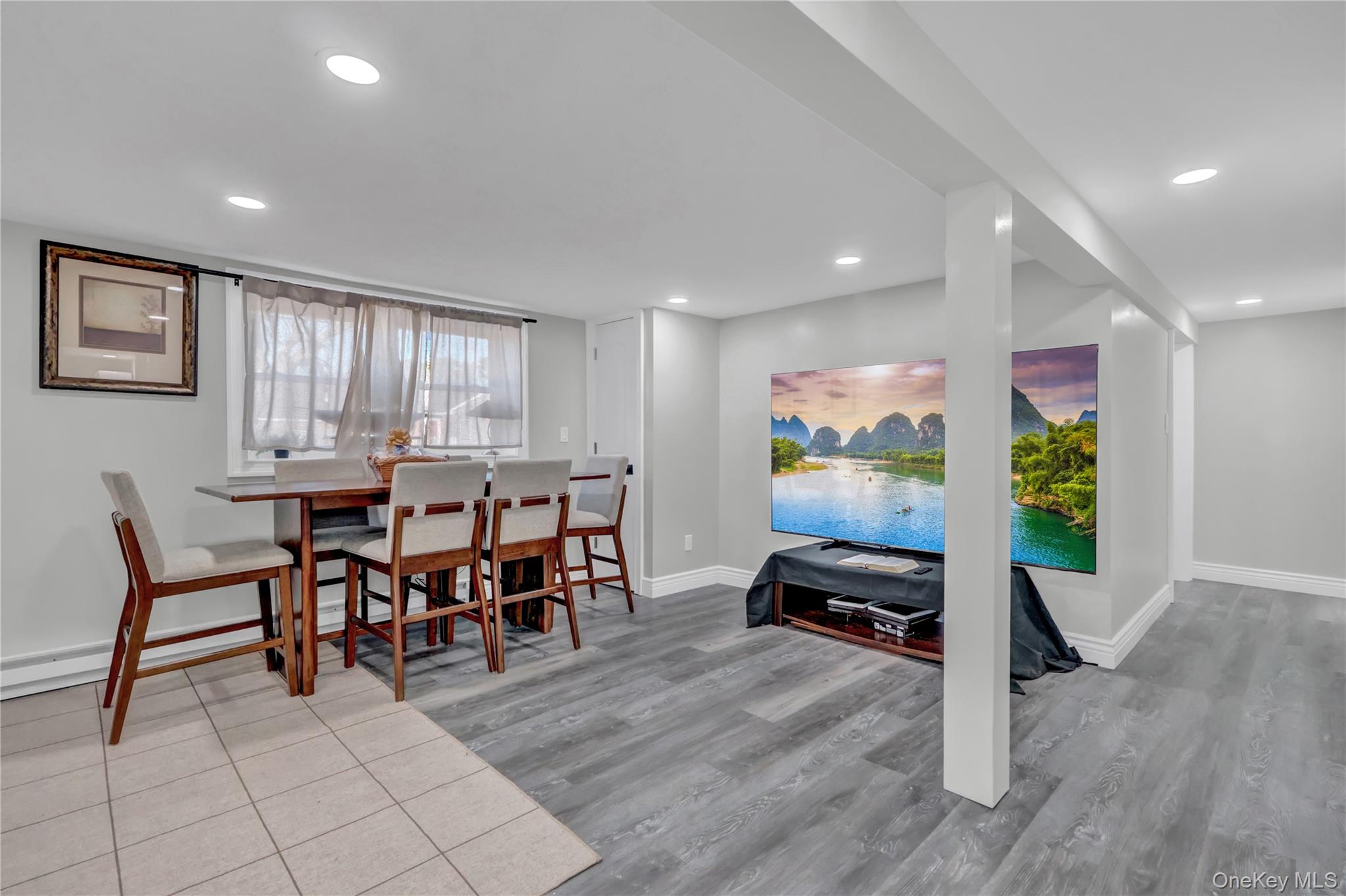 39 Roosevelt Boulevard, East Patchogue, NY 11772