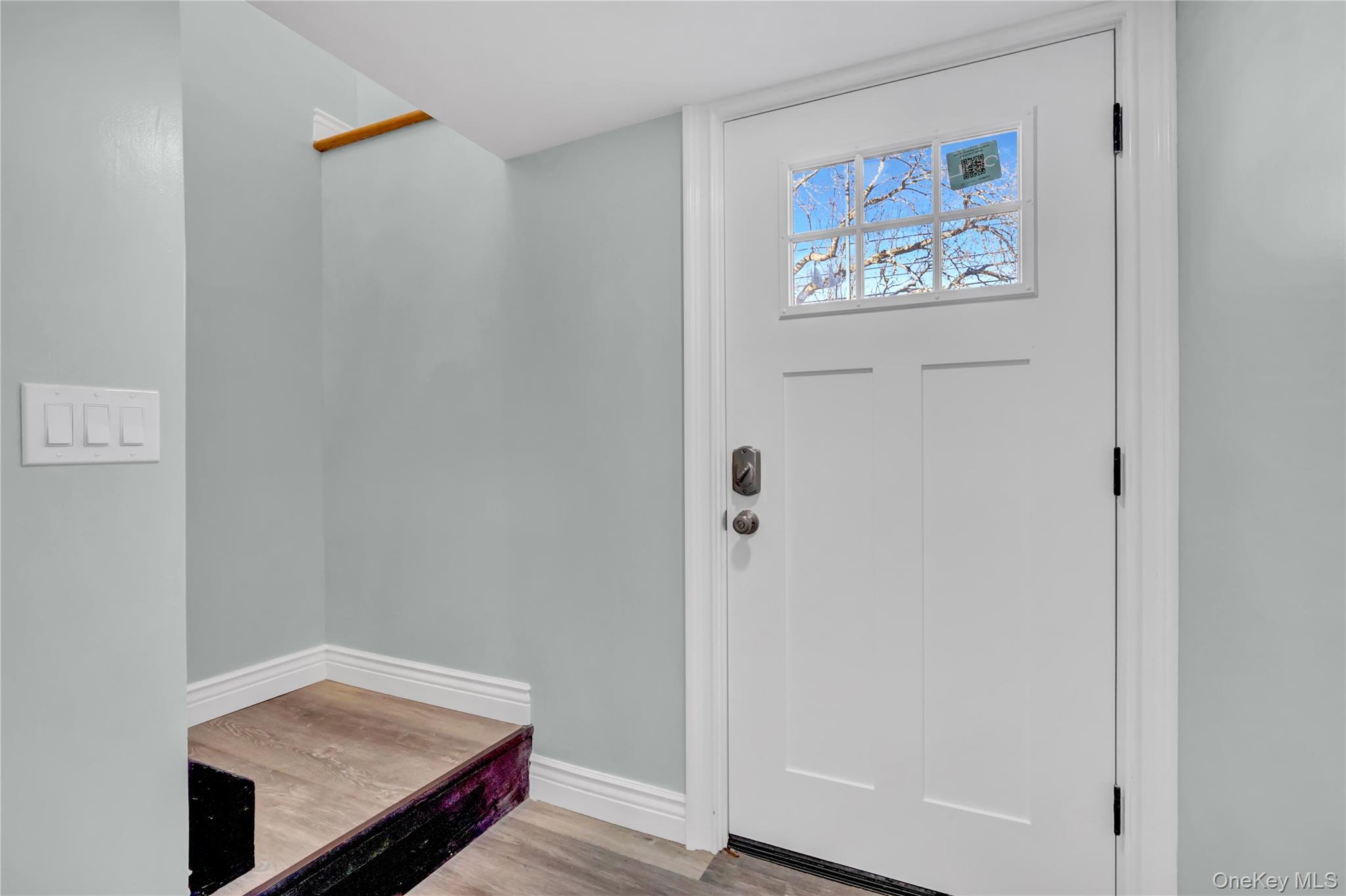 39 Roosevelt Boulevard, East Patchogue, NY 11772