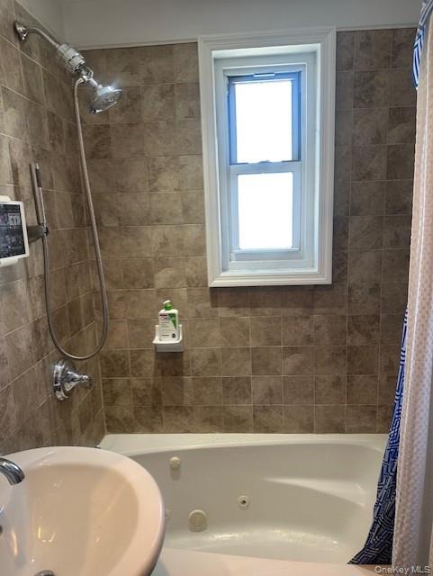 234-24 131 Avenue # Upper, Rosedale, NY 11422