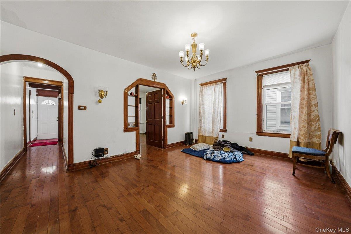 2304 Glebe Avenue, Bronx, NY 10462