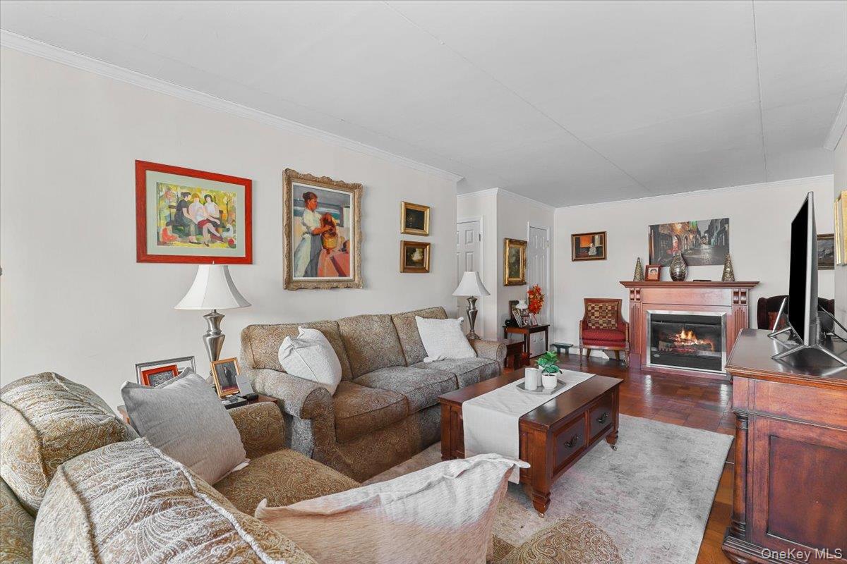 200 Diplomat Drive # 8N, Mount Kisco, NY 10549