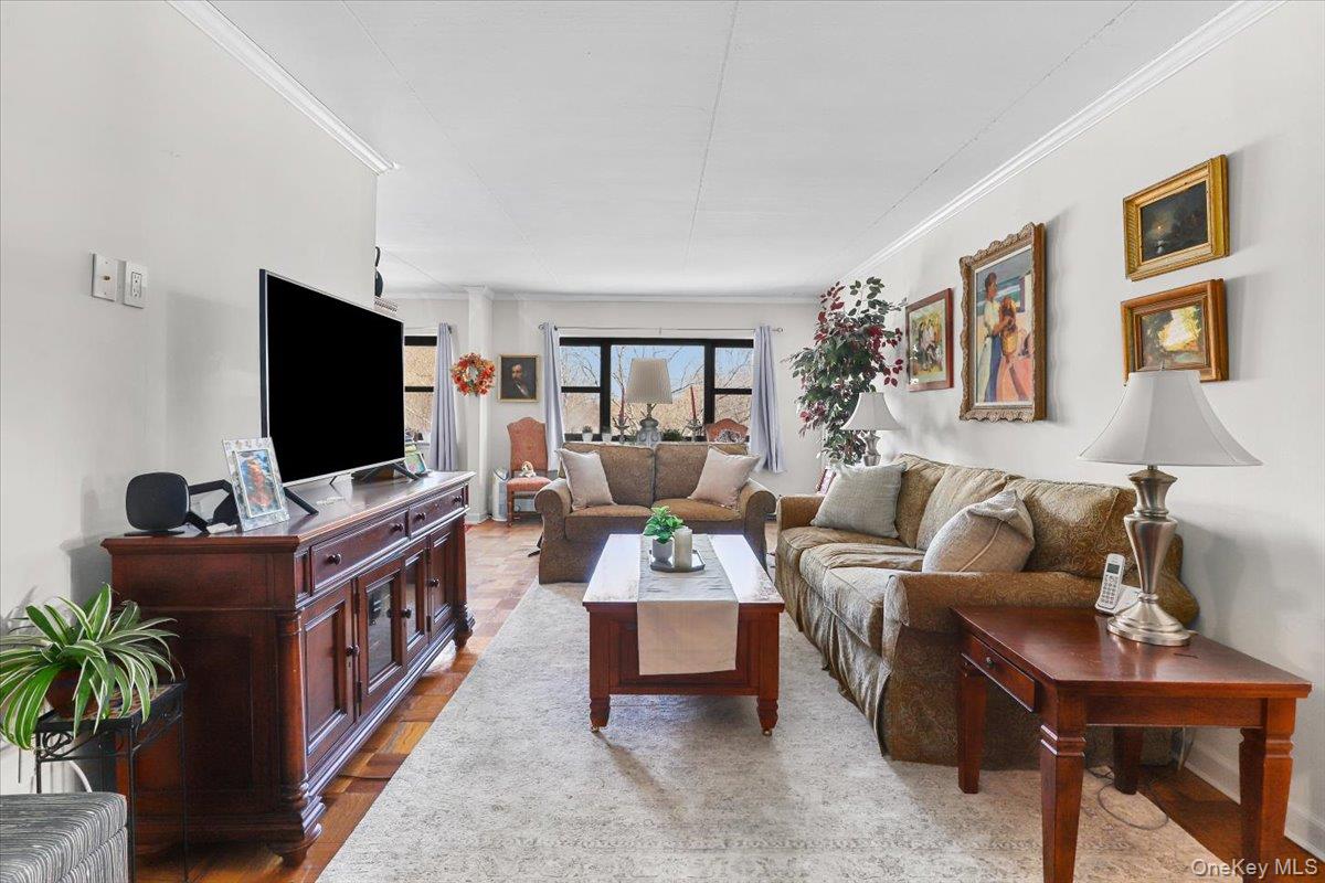 200 Diplomat Drive # 8N, Mount Kisco, NY 10549