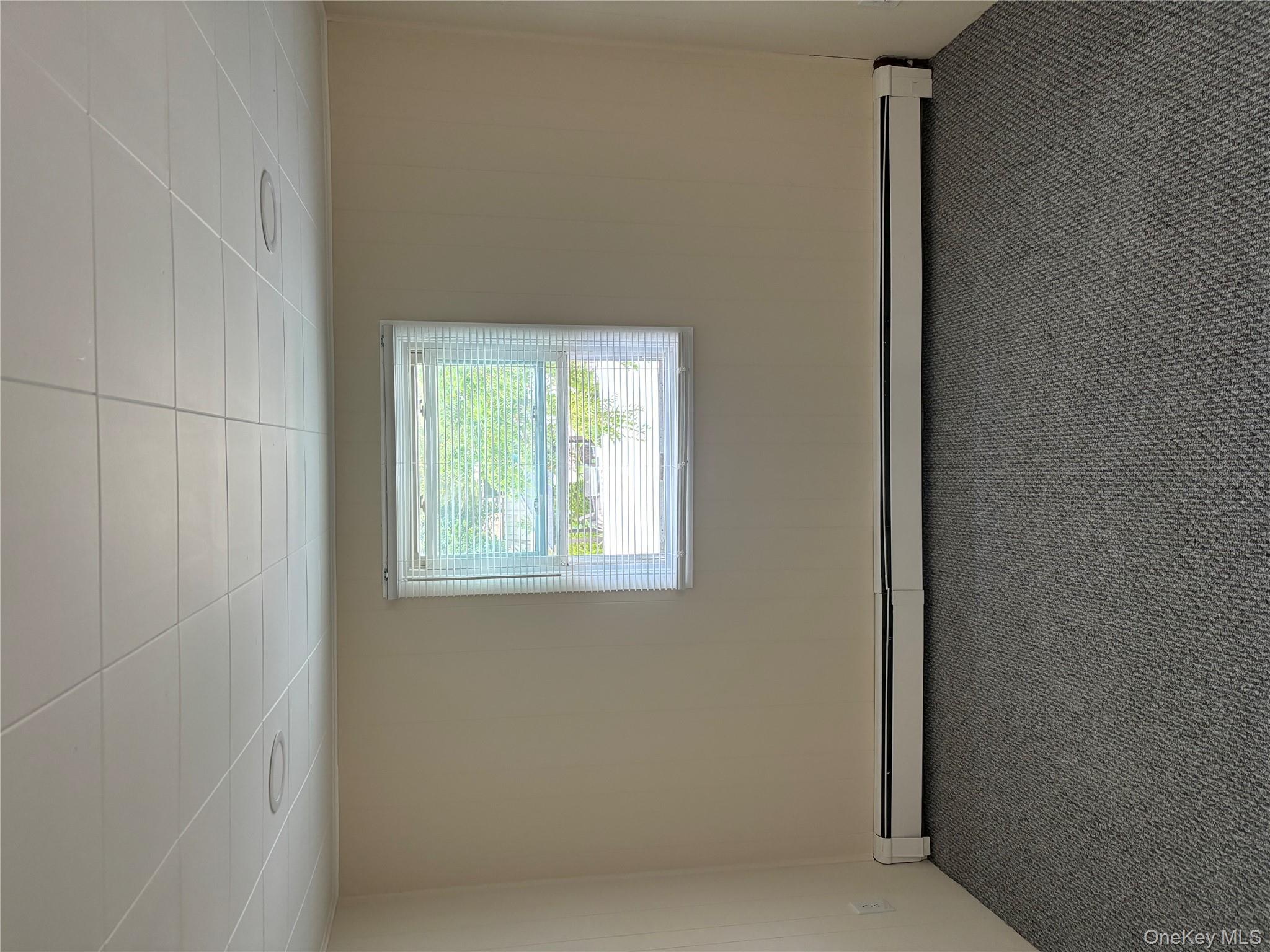 68 winges, Patchogue, NY 11772