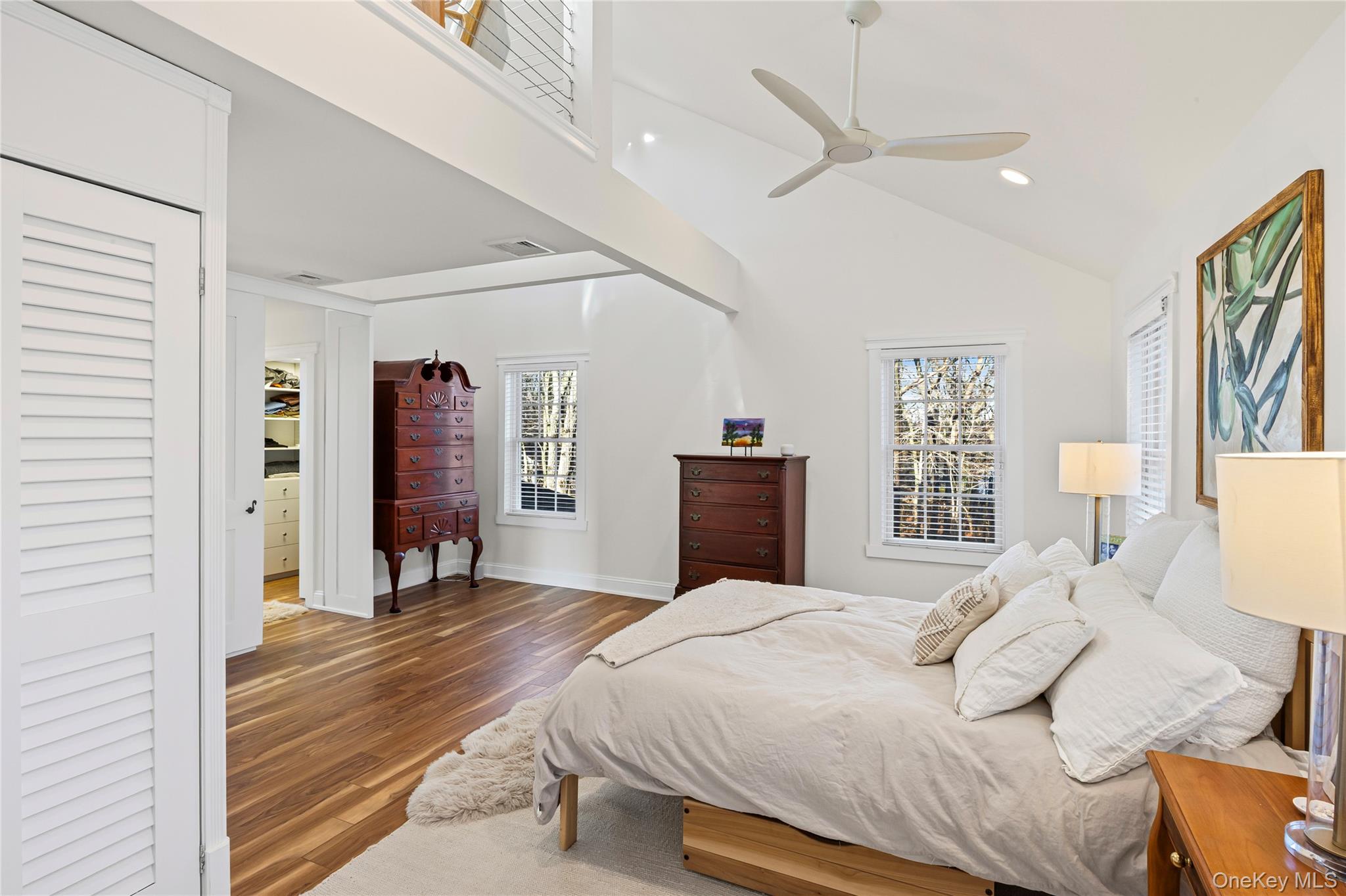 2 Walnut Avenue, Setauket, NY 11733