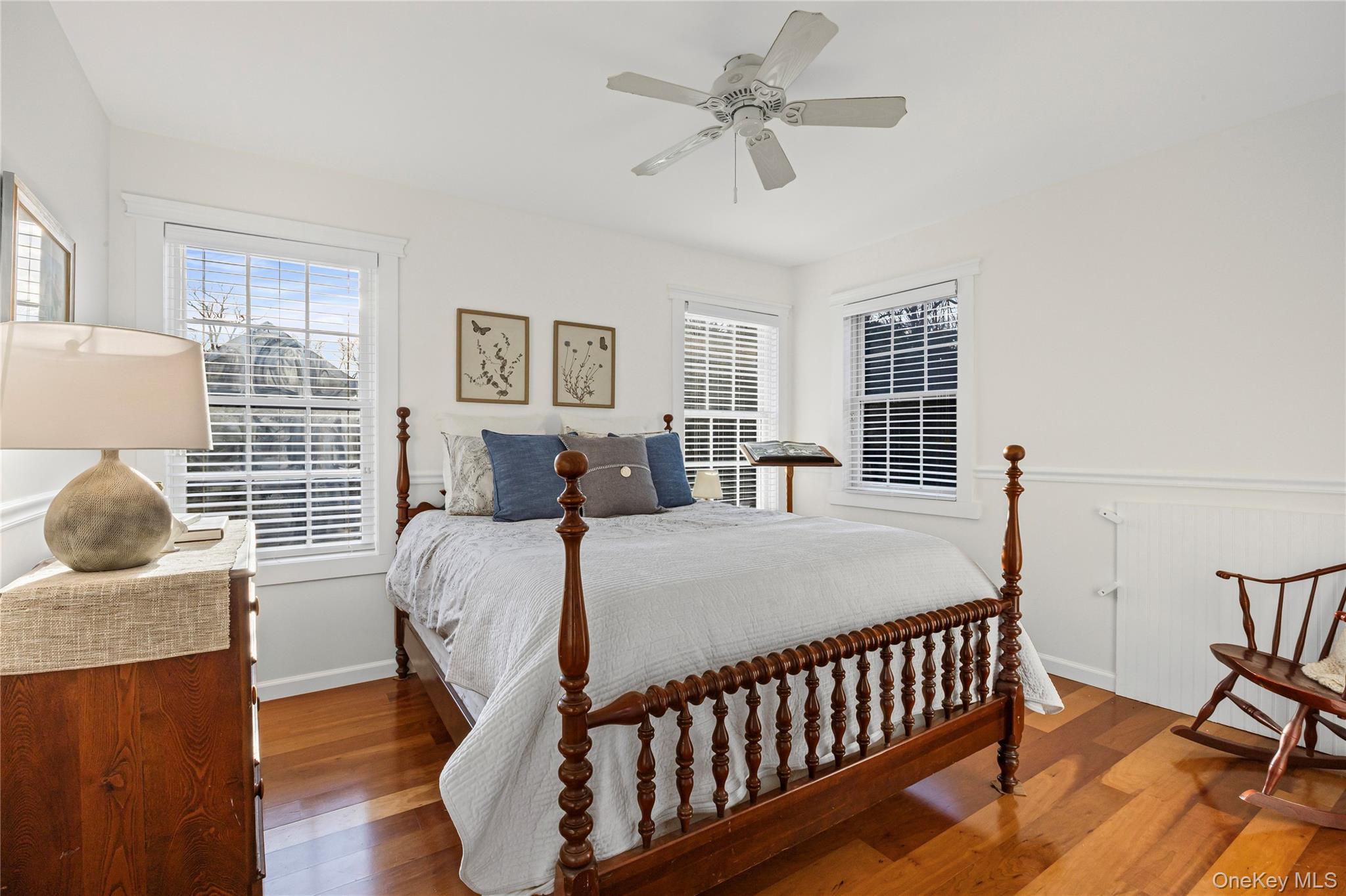 2 Walnut Avenue, Setauket, NY 11733