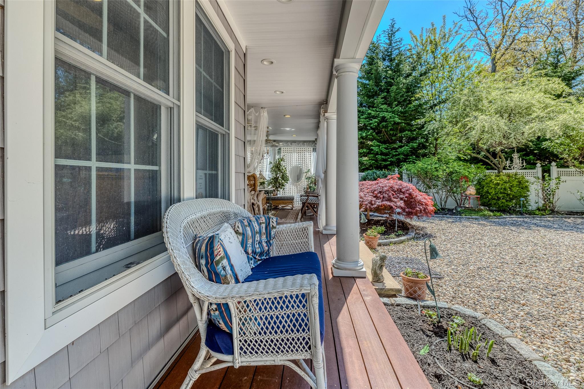 2 Walnut Avenue, Setauket, NY 11733