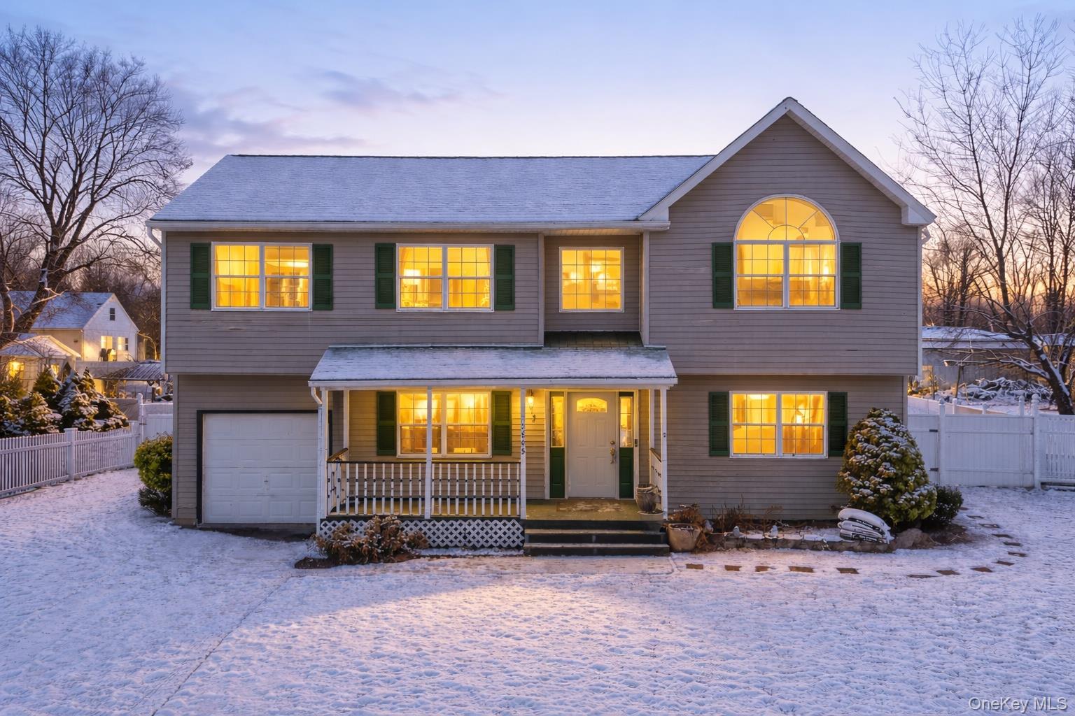 1805 Carleton Avenue, Bay Shore, NY 11706