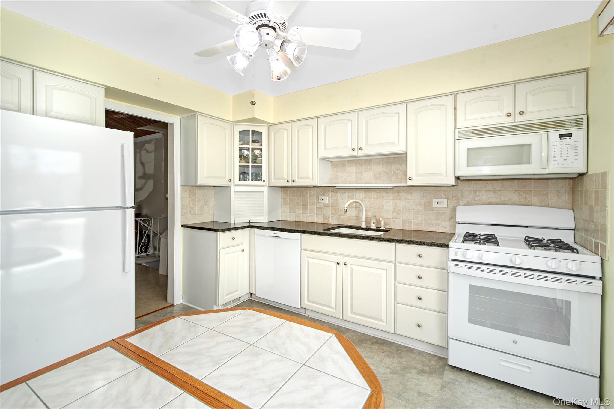 107 Parkview Road, Elmsford, NY 10523