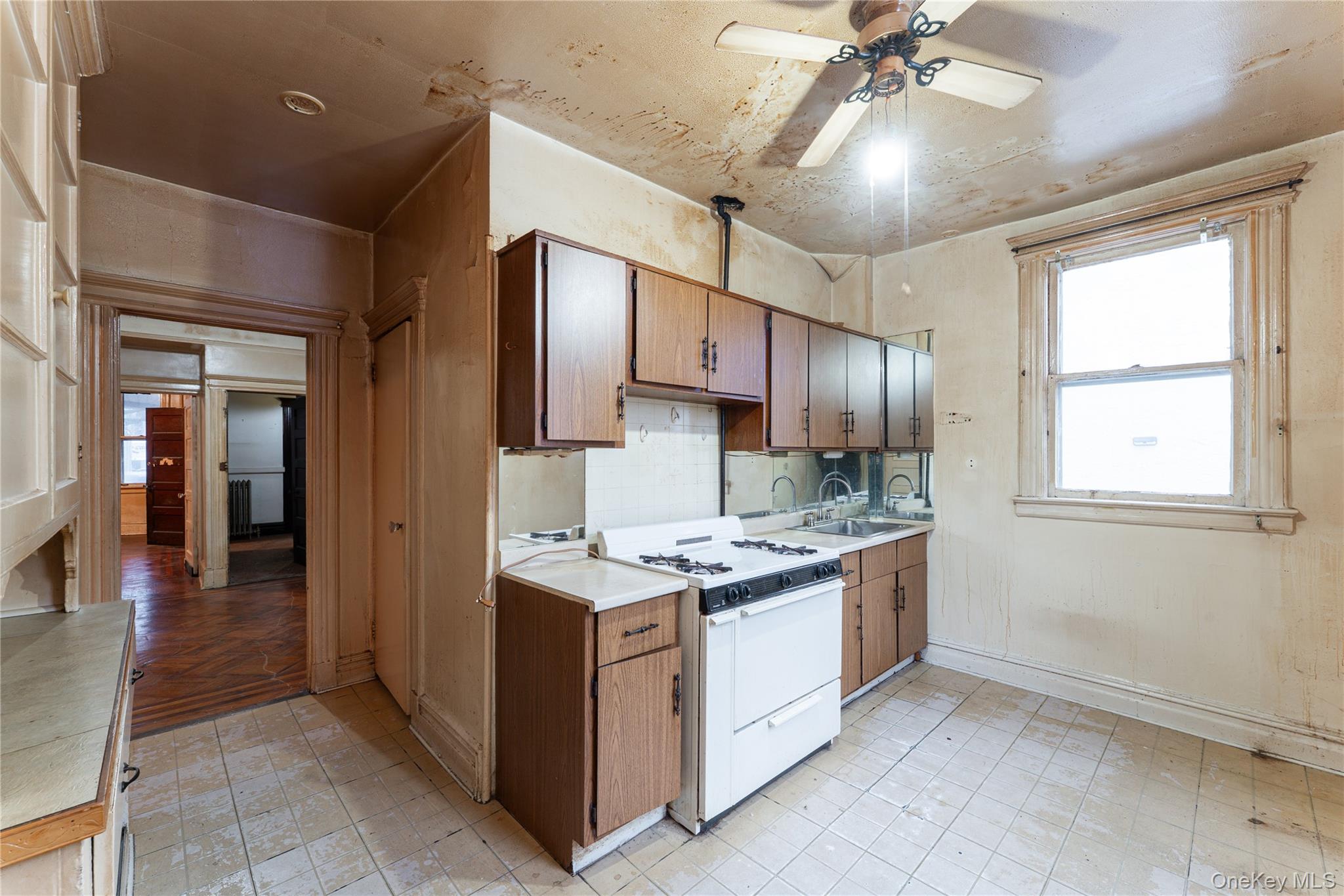 9235 51st Avenue, Elmhurst, NY 11373