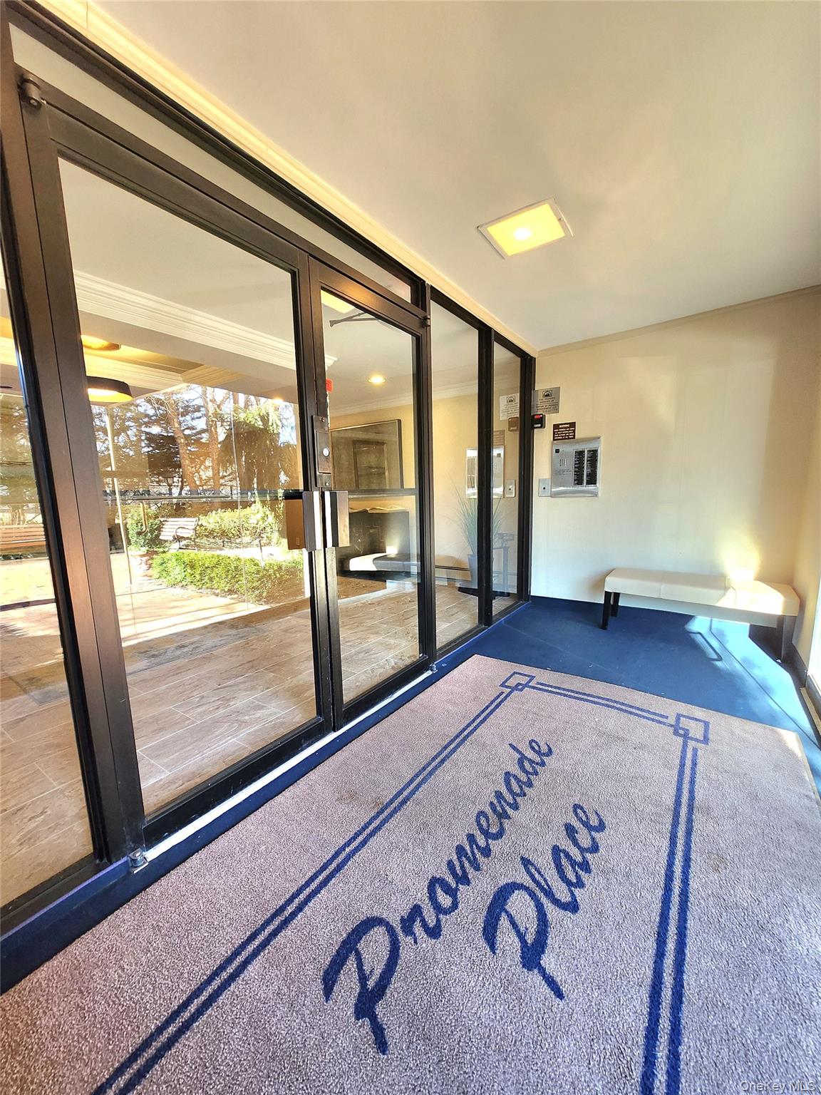 11 Wooleys Lane # 2E, Hempstead, NY 11023