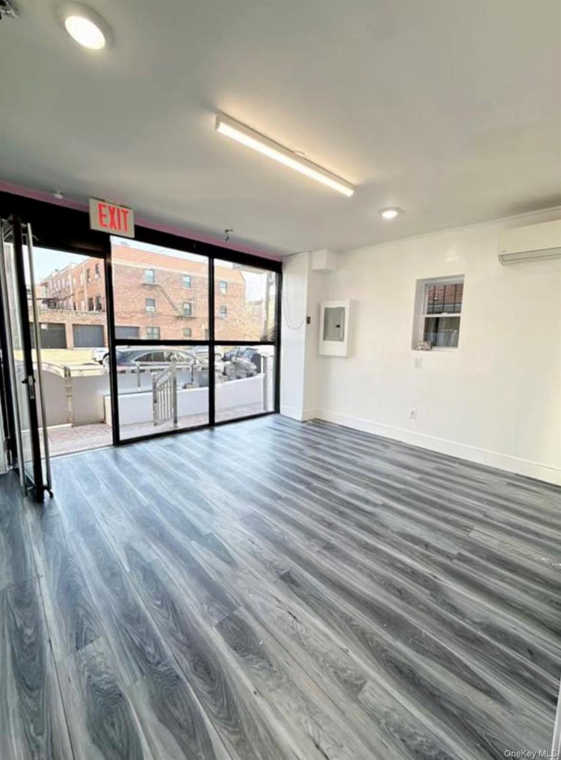 8007 31st Avenue, East Elmhurst, NY 11370