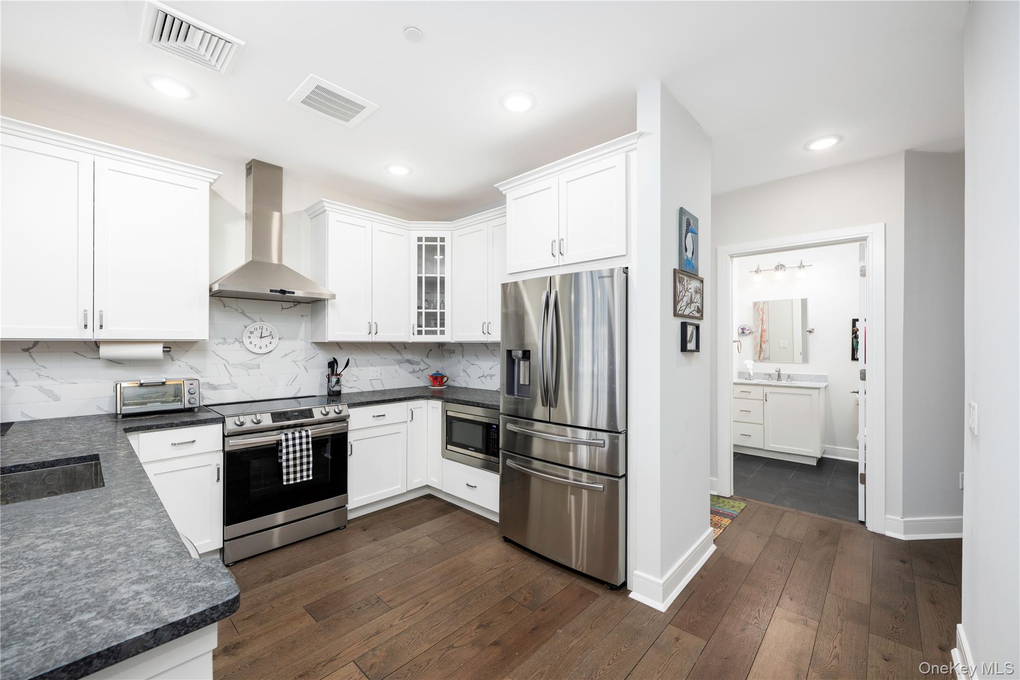 19 Butterfield #102B Road # 102B, Cold Spring, NY 10516