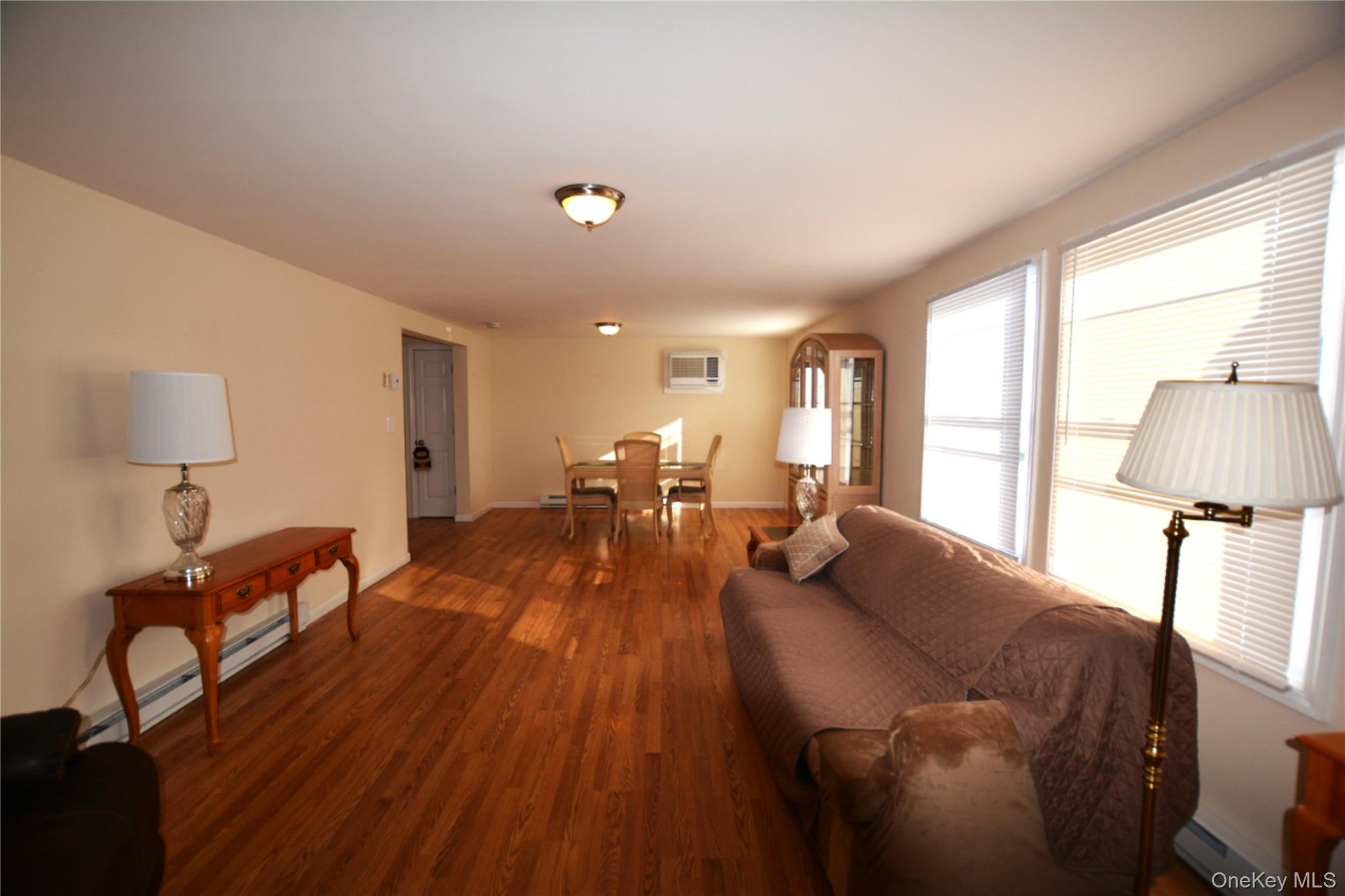 82 Village Circle W, Manorville, NY 11949