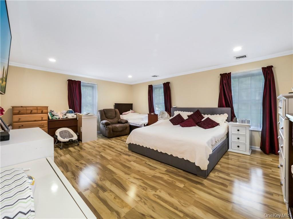 27 Cedar Trail, Monroe, NY 10950