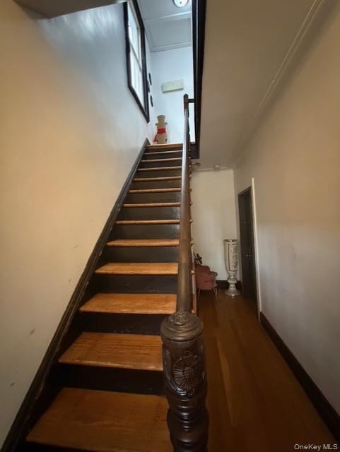 1822 Hunt Avenue, Bronx, NY 10462