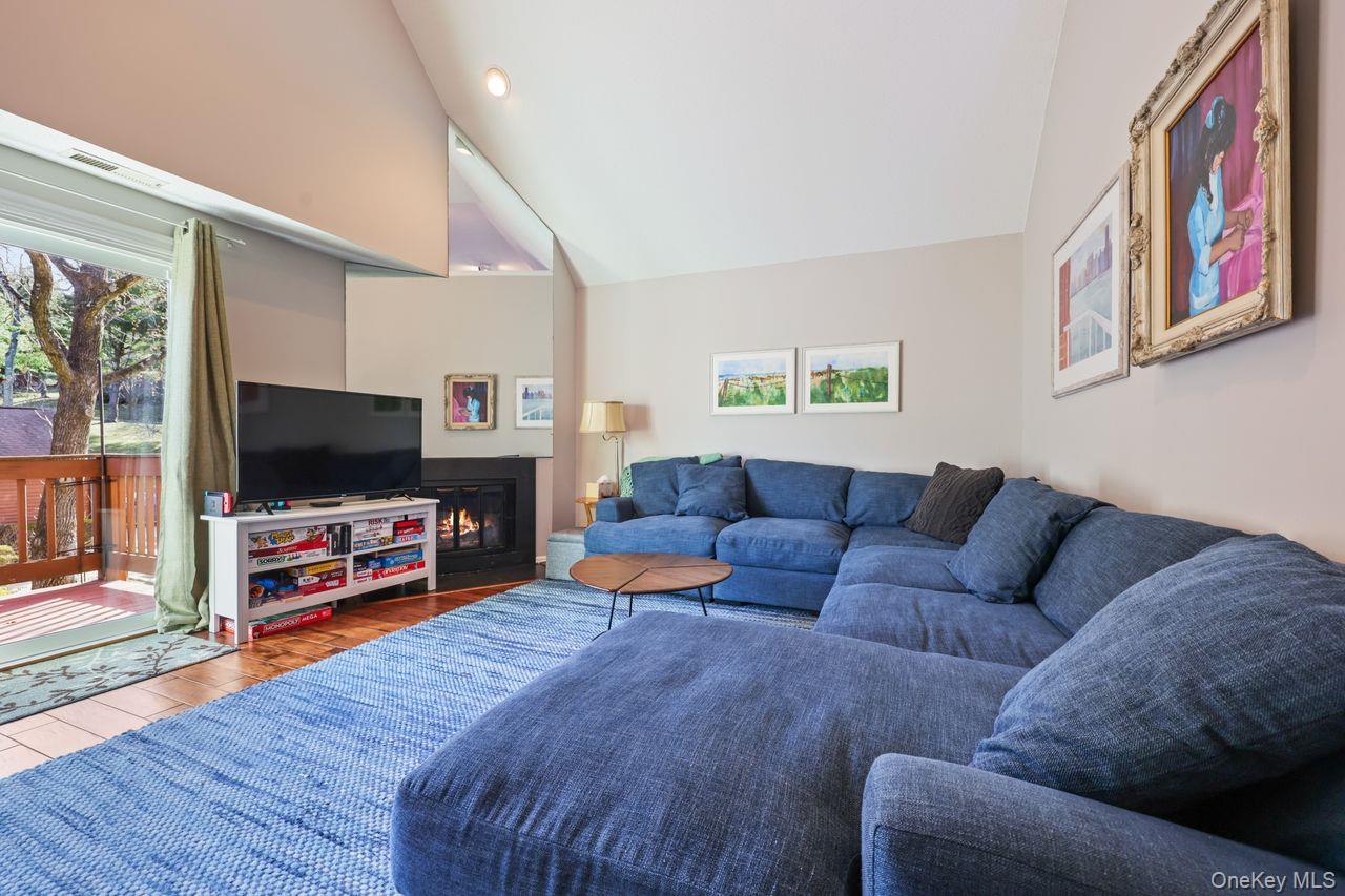 202 Great Lawn Court, Brewster, NY 10509