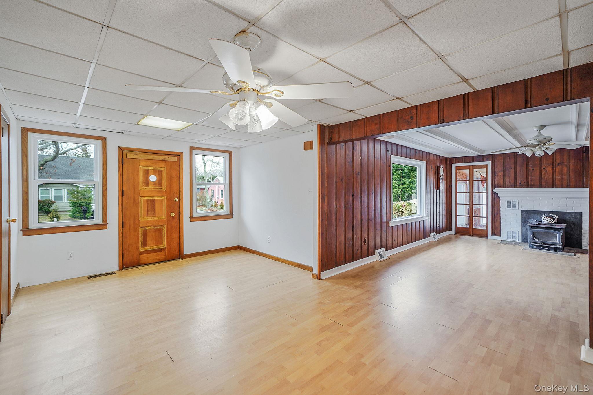 133 Royal Avenue, Flanders, NY 11901