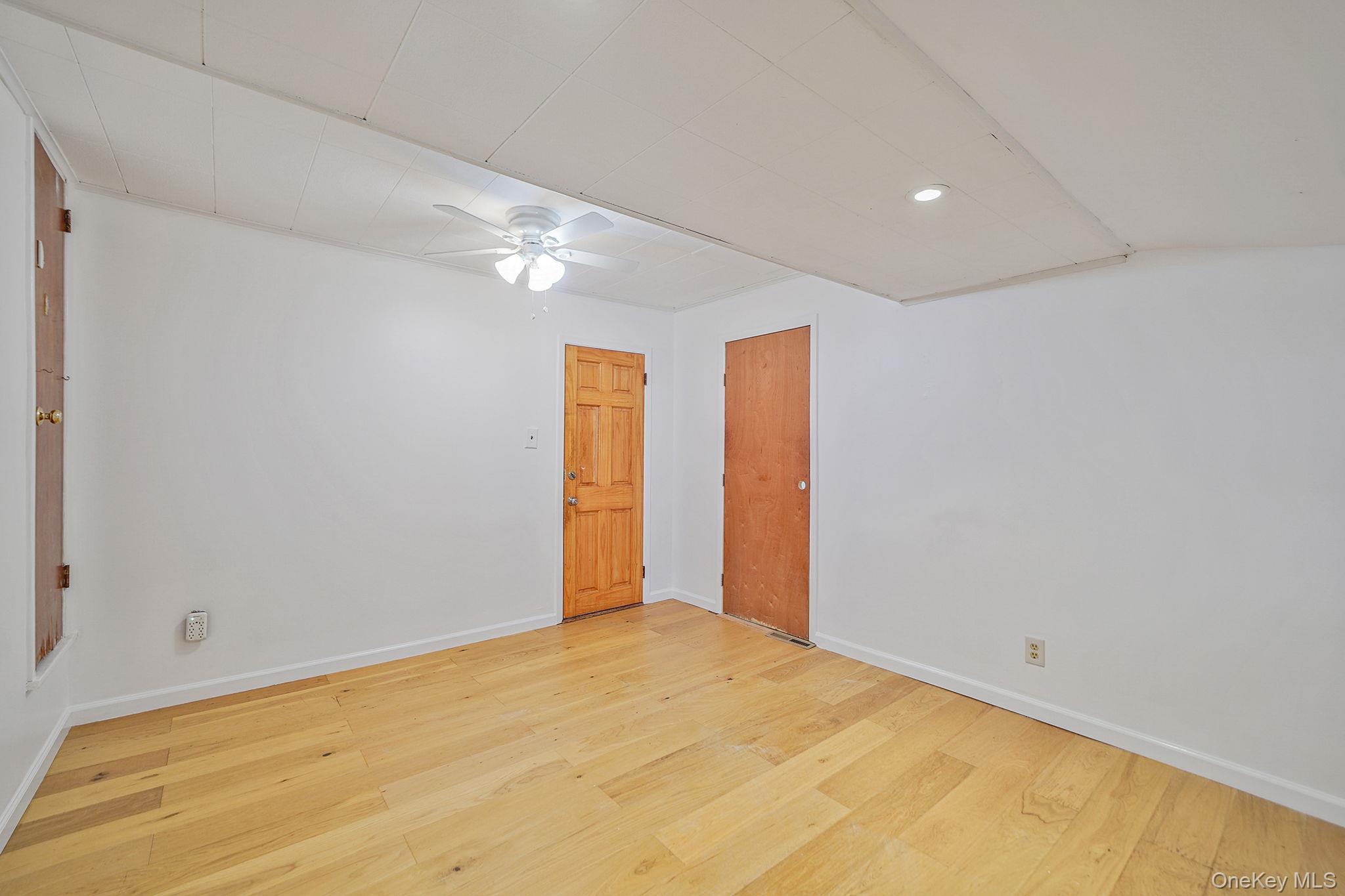 133 Royal Avenue, Flanders, NY 11901