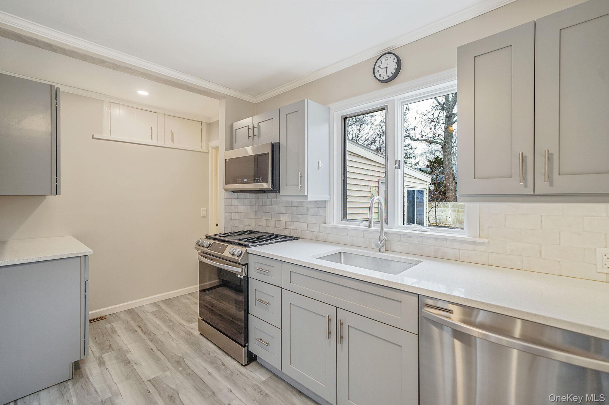 133 Royal Avenue, Flanders, NY 11901