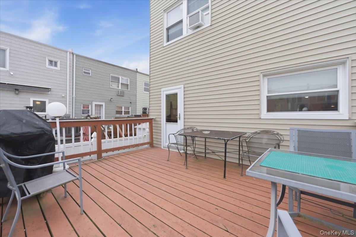 192 Huntington Avenue, Bronx, NY 10465